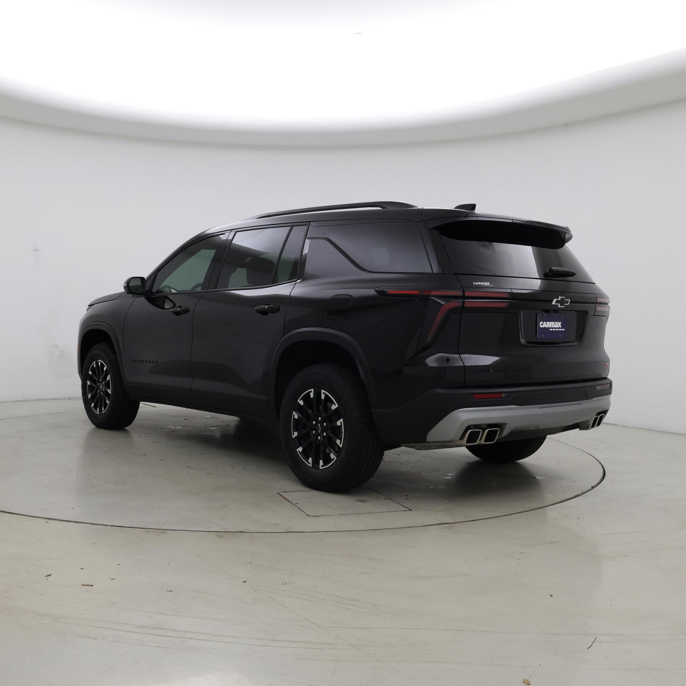 Thumbnail: 2025 Chevrolet Traverse - 2