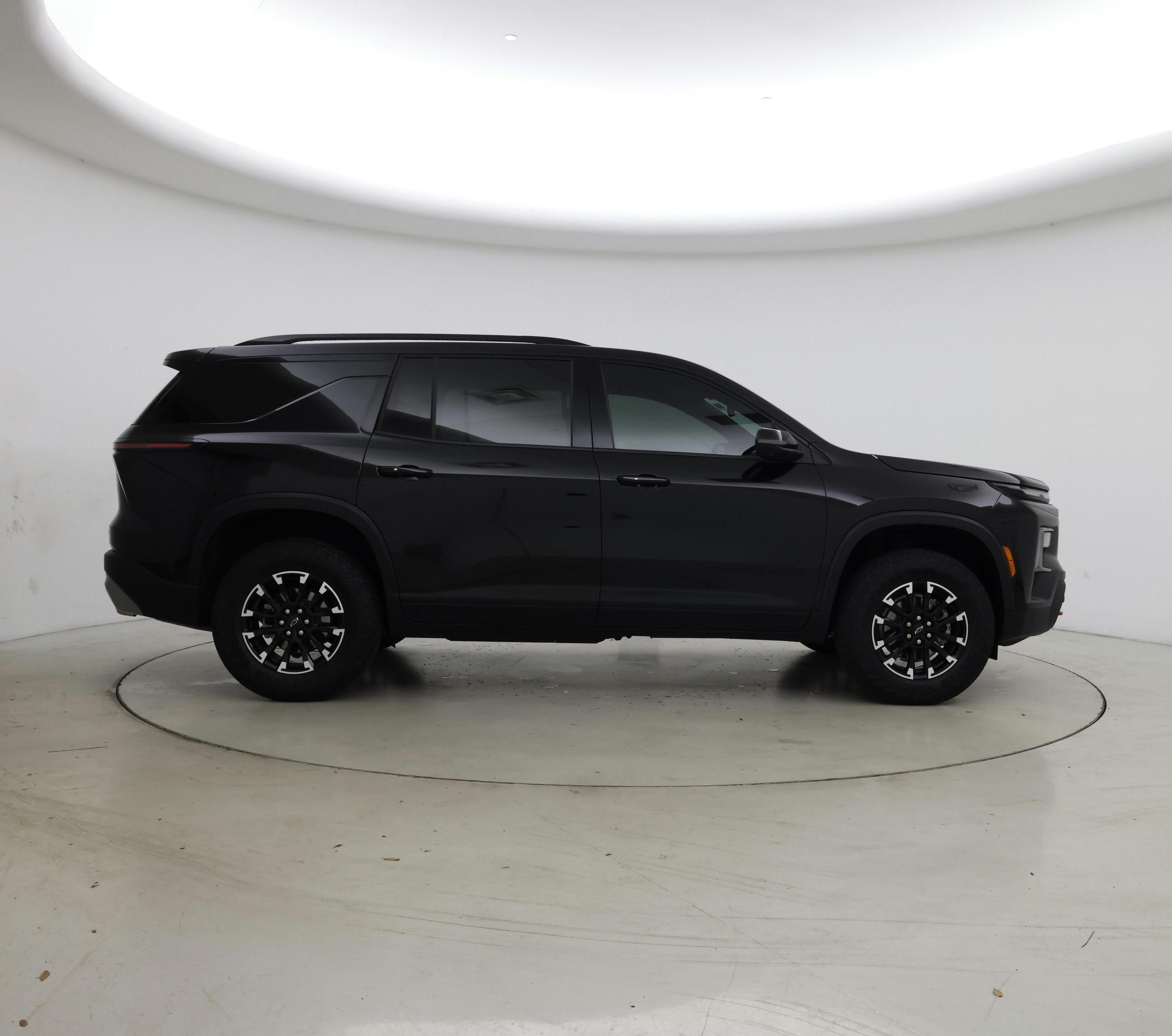 Thumbnail: 2025 Chevrolet Traverse - 7