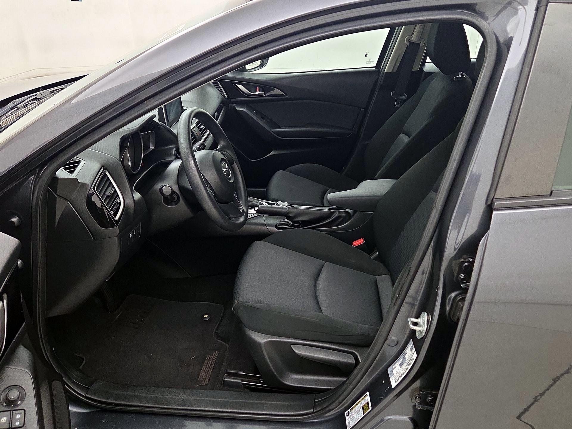 Thumbnail: 2015 Mazda Mazda3 - 11