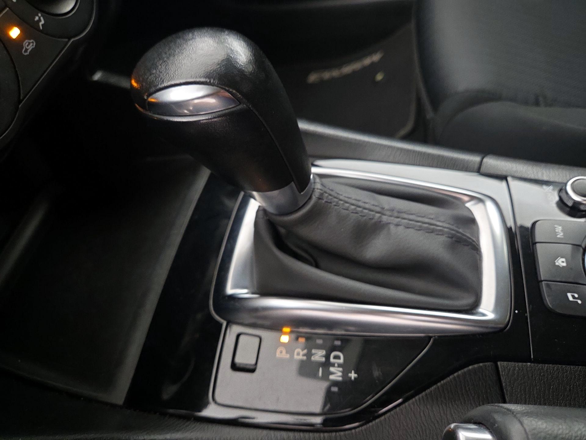 Thumbnail: 2015 Mazda Mazda3 - 17