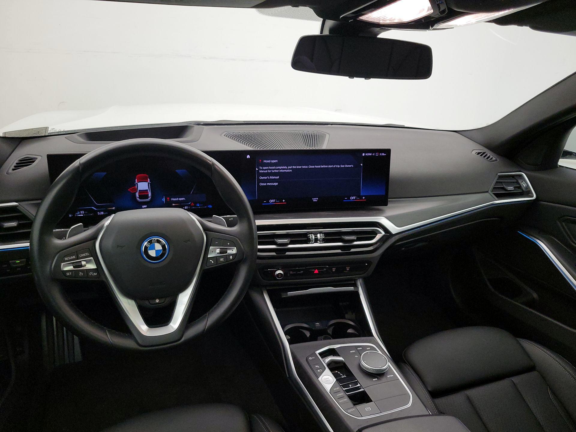 Thumbnail: 2023 BMW 3 Series - 9