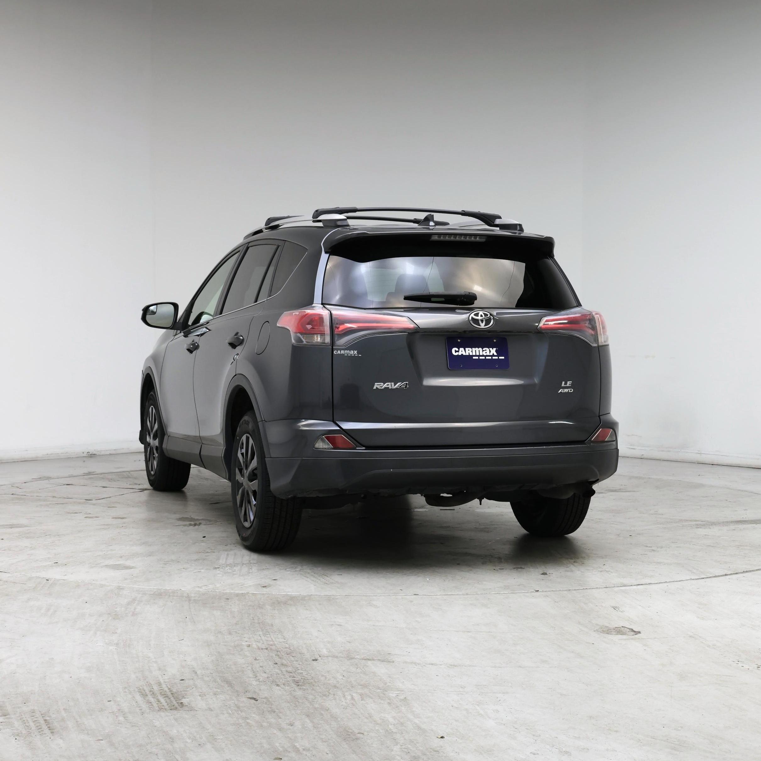 Thumbnail: 2016 Toyota RAV4 - 6