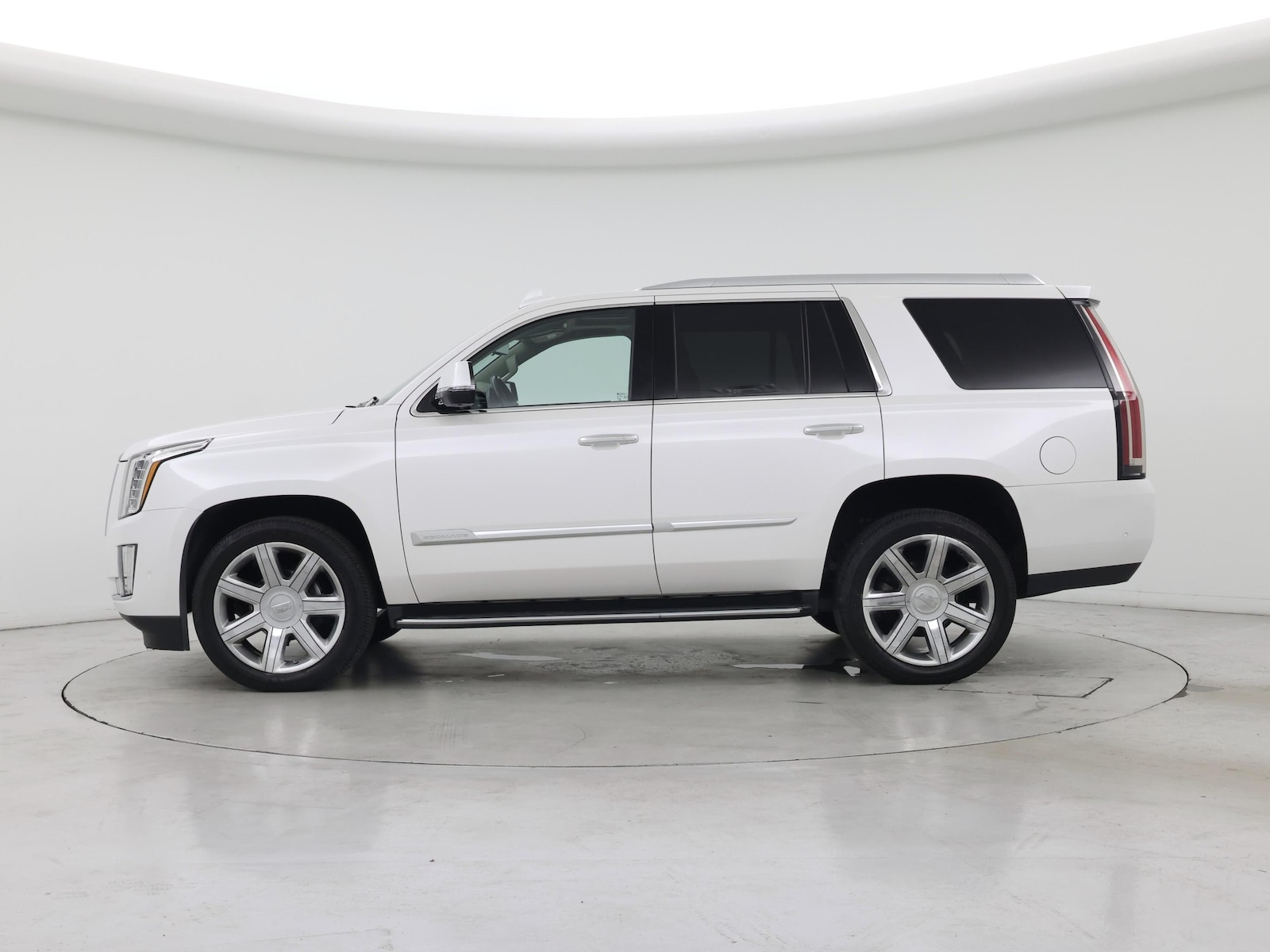 2020 Cadillac Escalade Luxury - Photo 4