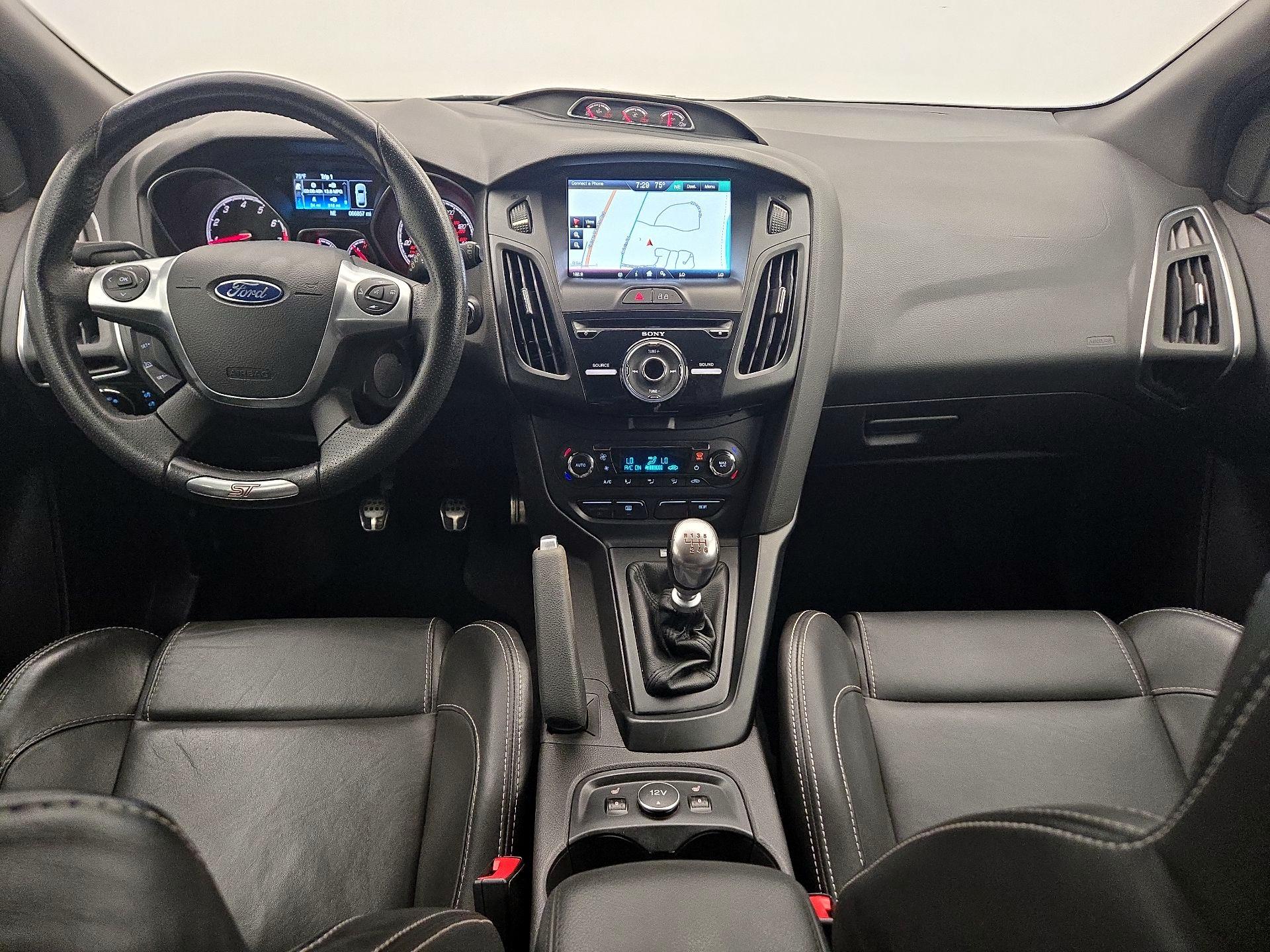 Thumbnail: 2014 Ford Focus - 9