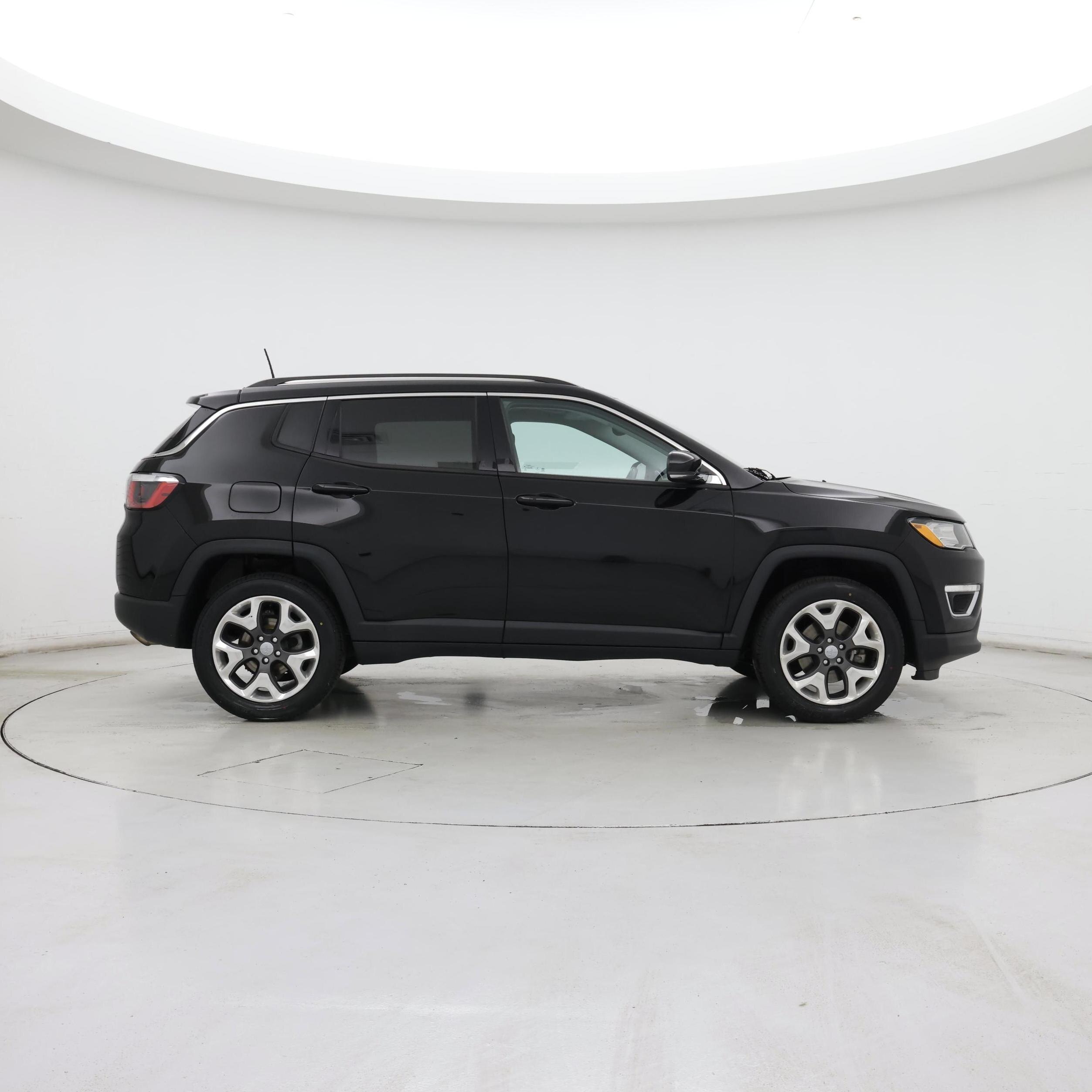 Thumbnail: 2019 Jeep Compass - 7