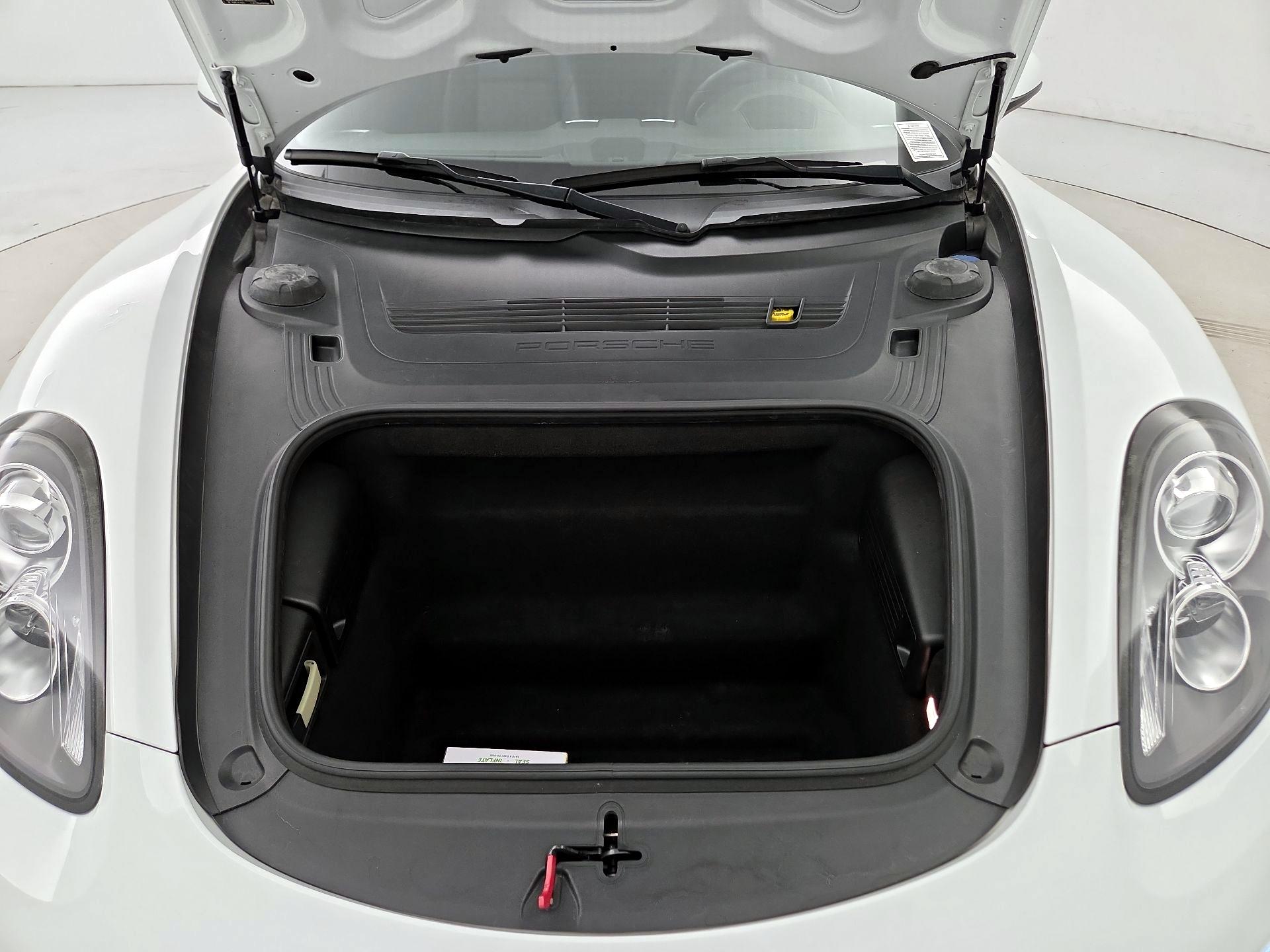 Thumbnail: 2015 Porsche Boxster - 17