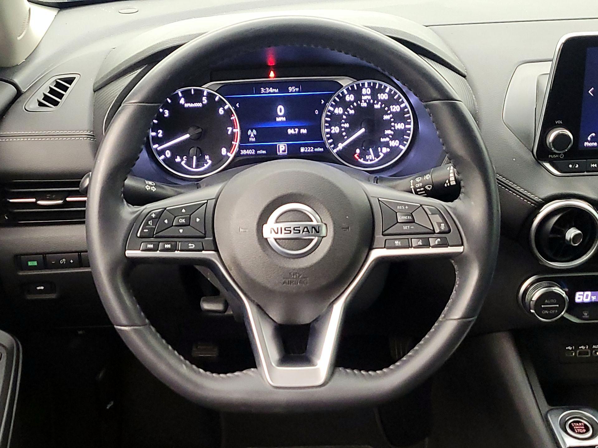 Thumbnail: 2020 Nissan Sentra - 10