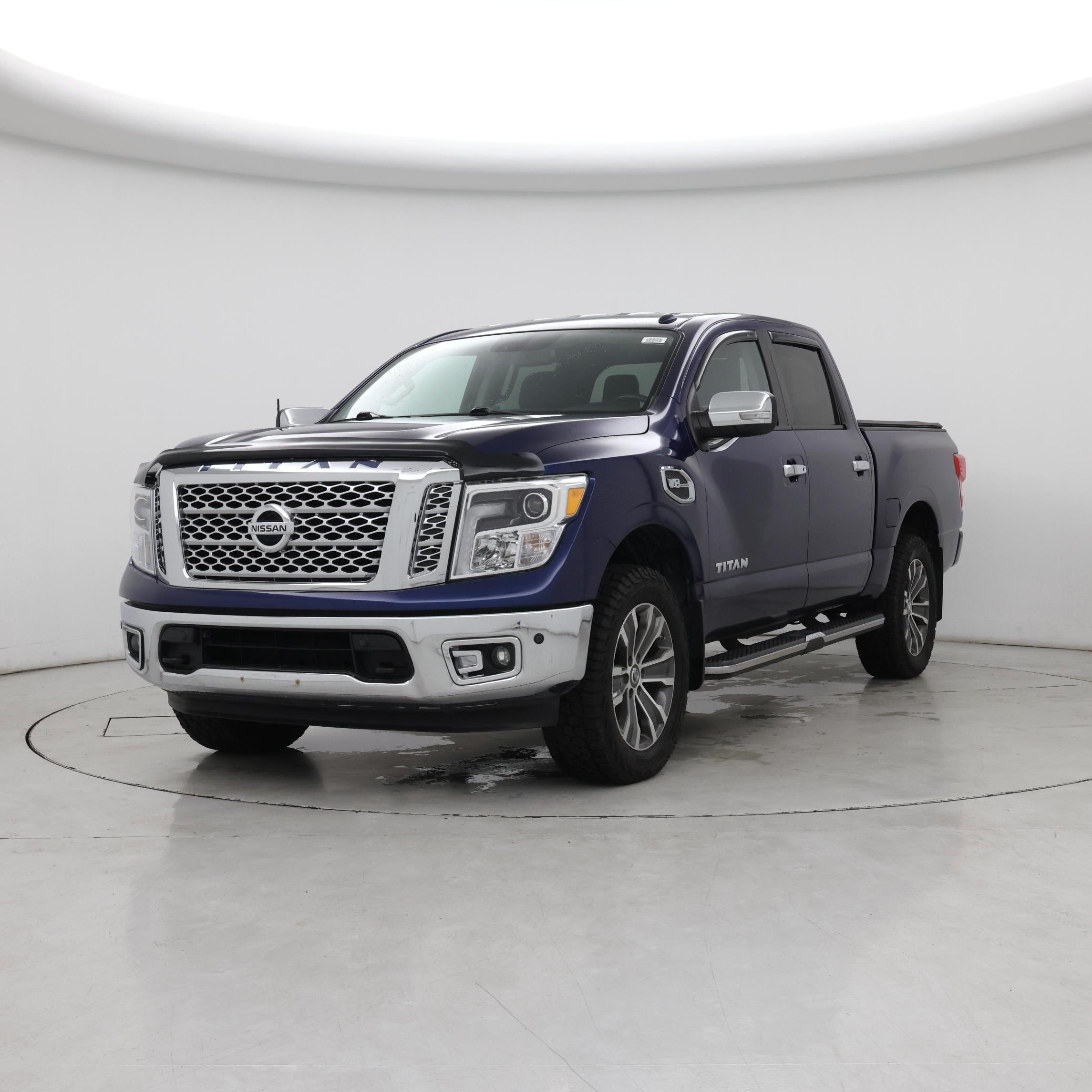 Thumbnail: 2017 Nissan Titan - 4