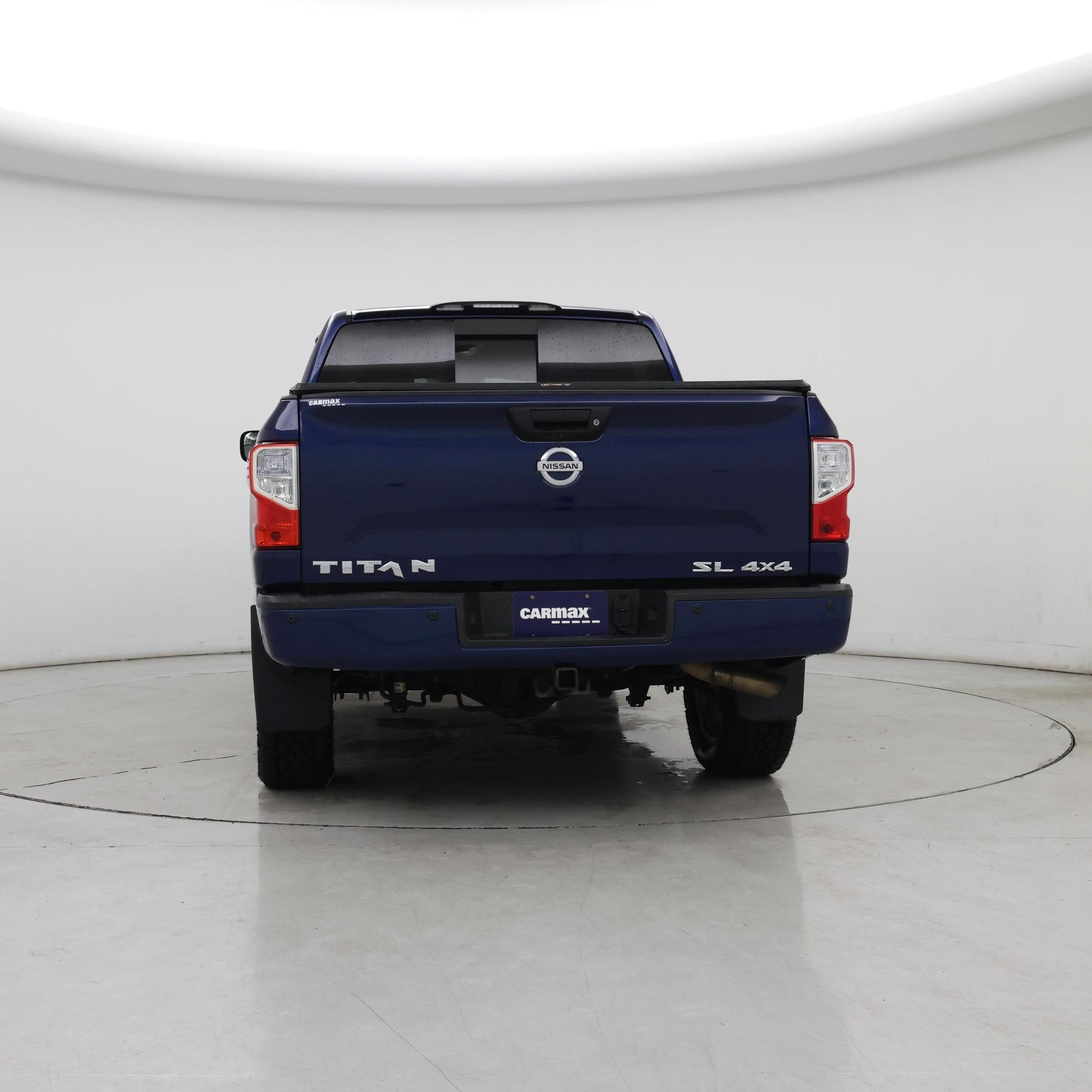 Thumbnail: 2017 Nissan Titan - 6