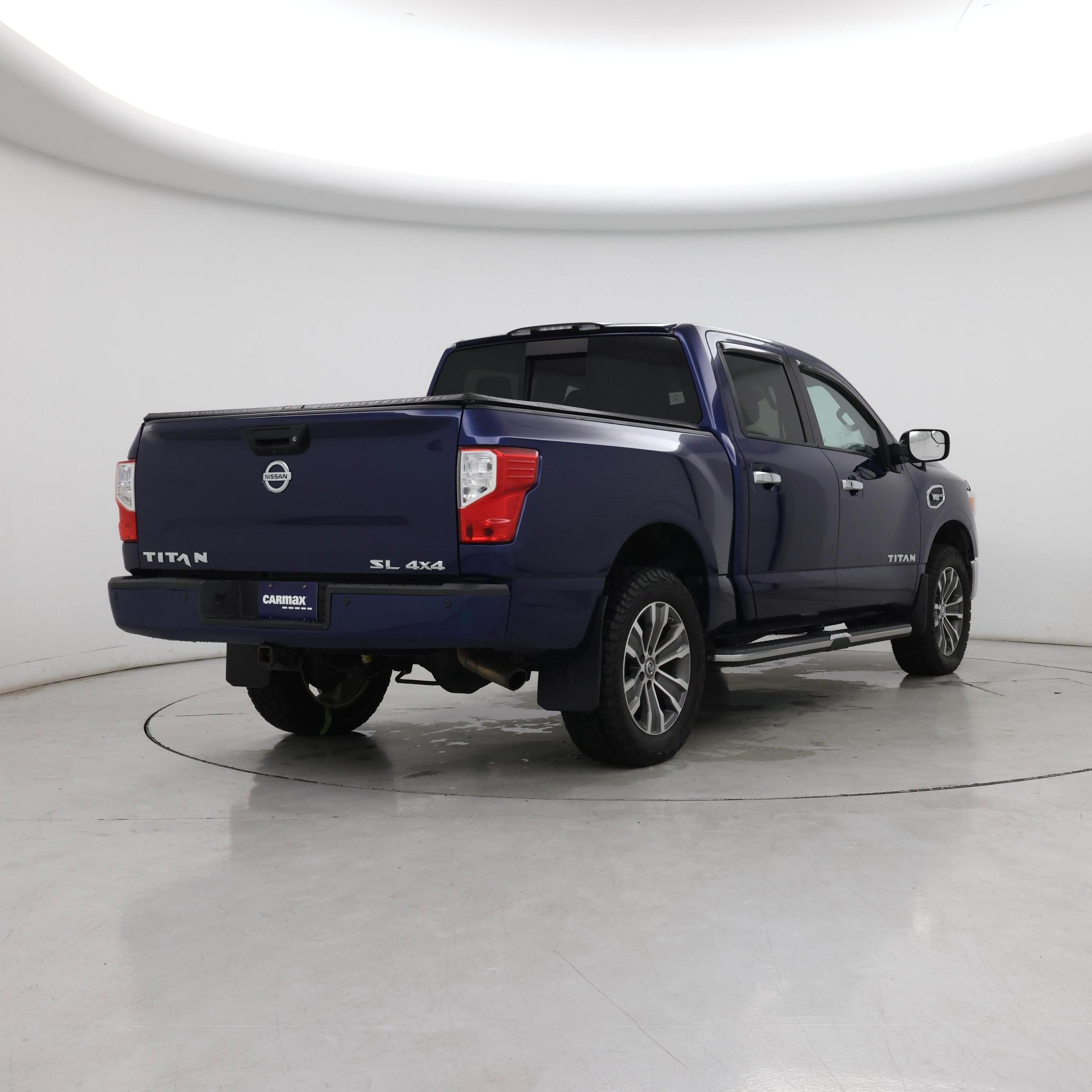Thumbnail: 2017 Nissan Titan - 8