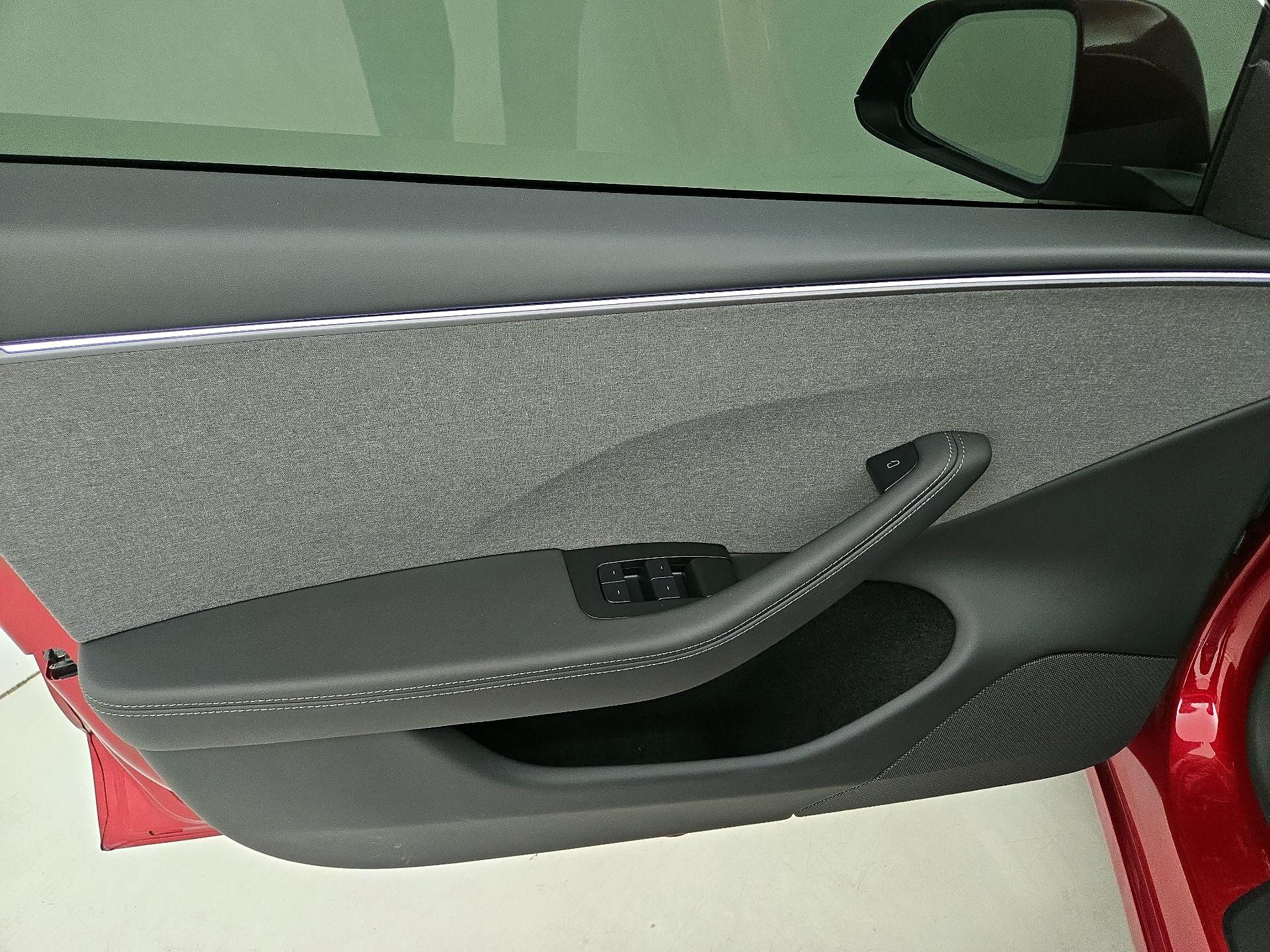 Thumbnail: 2026 Tesla Model 3 - 12