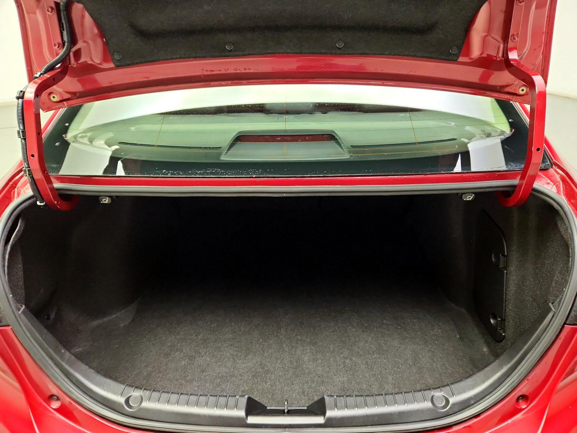 Thumbnail: 2015 Mazda Mazda3 - 17