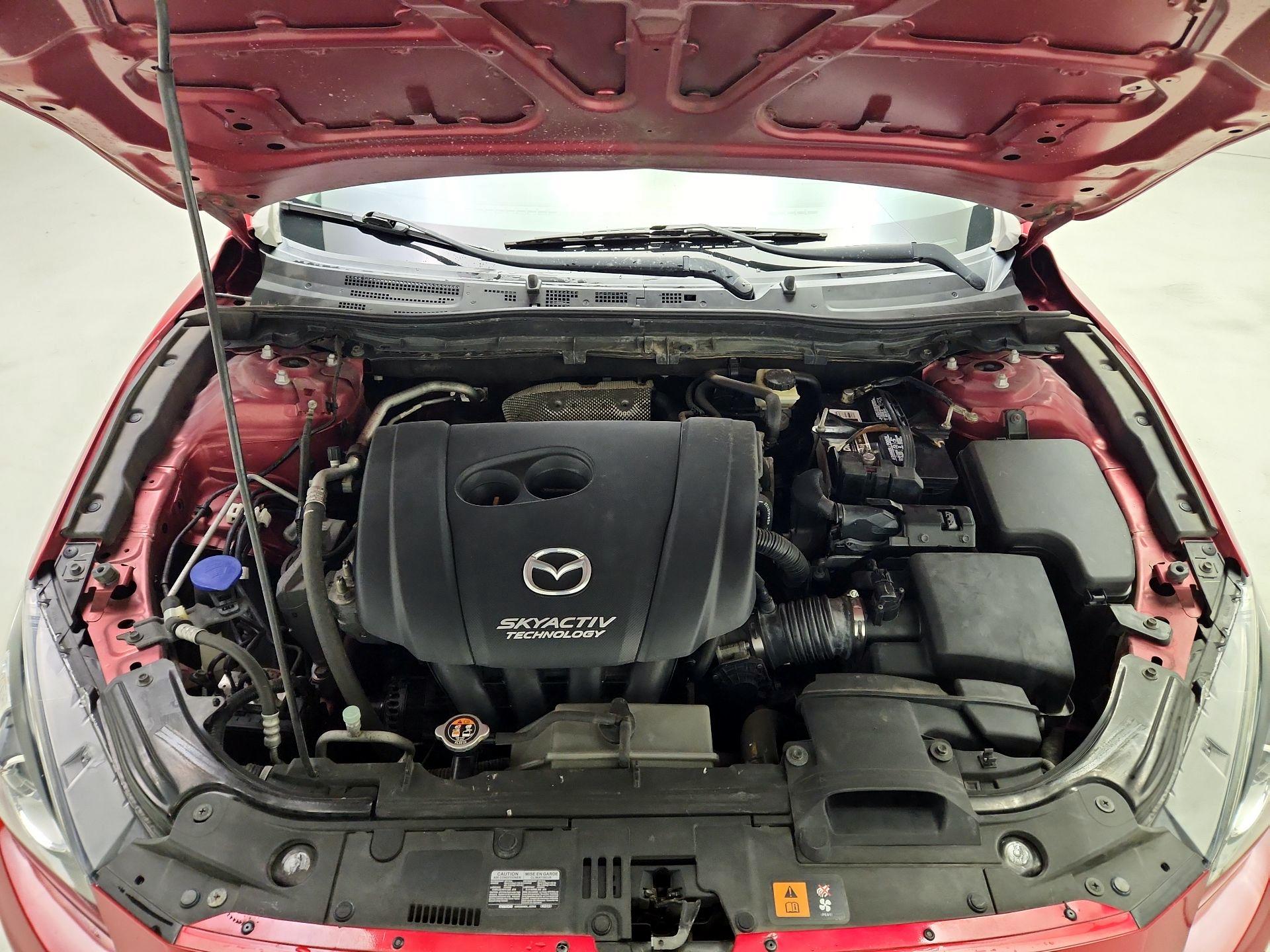 Thumbnail: 2015 Mazda Mazda3 - 18