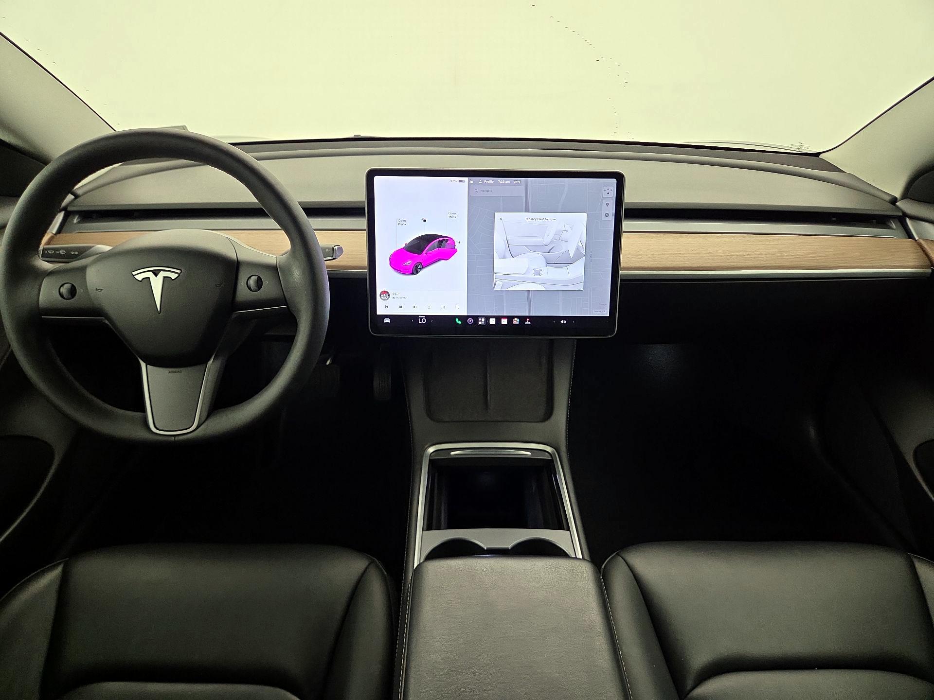 Thumbnail: 2022 Tesla Model 3 - 9