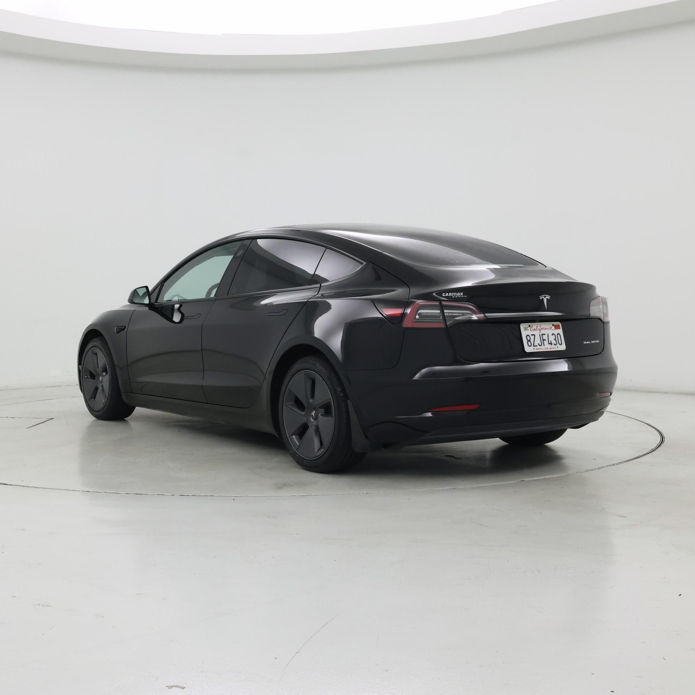Thumbnail: 2022 Tesla Model 3 - 2