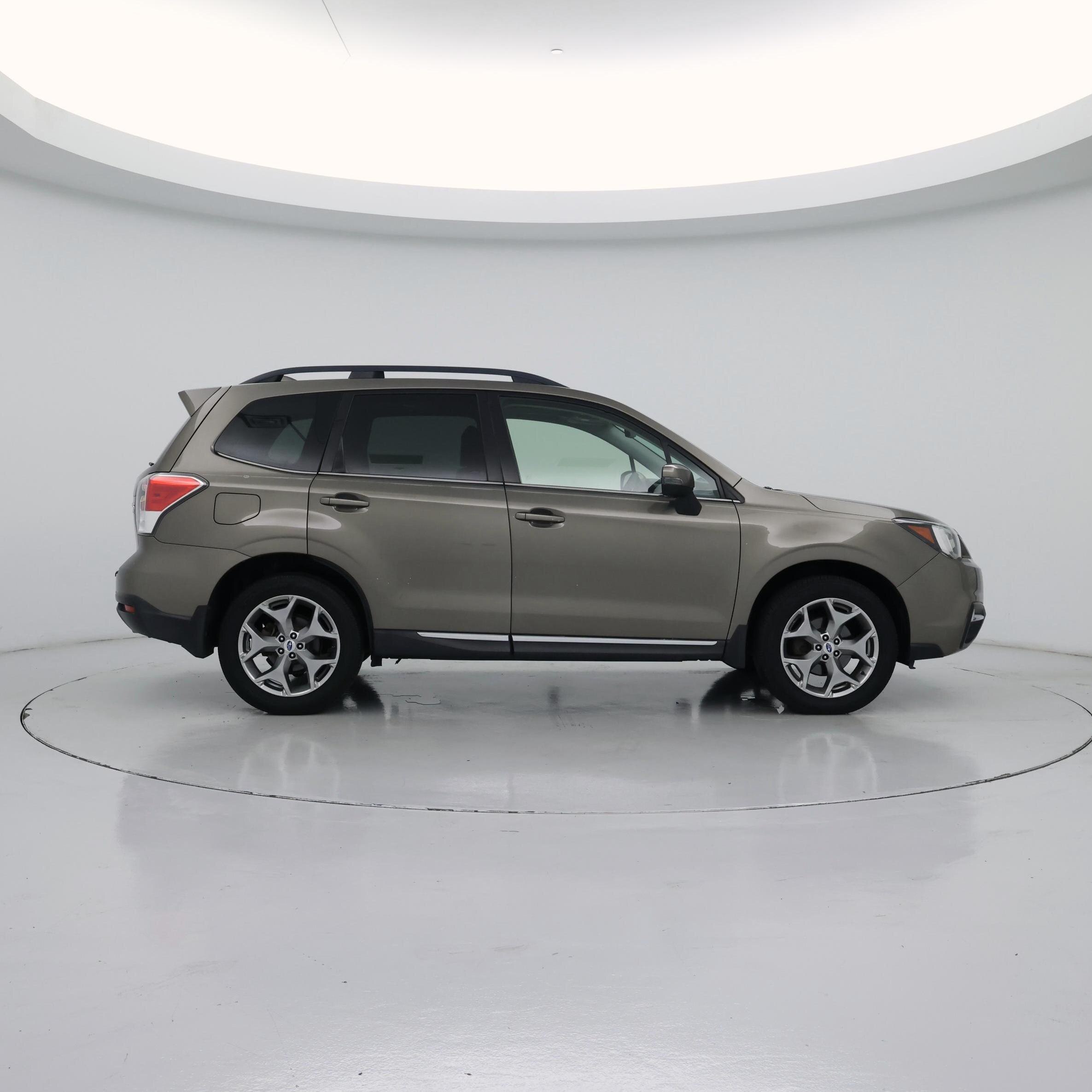 Thumbnail: 2017 Subaru Forester - 7