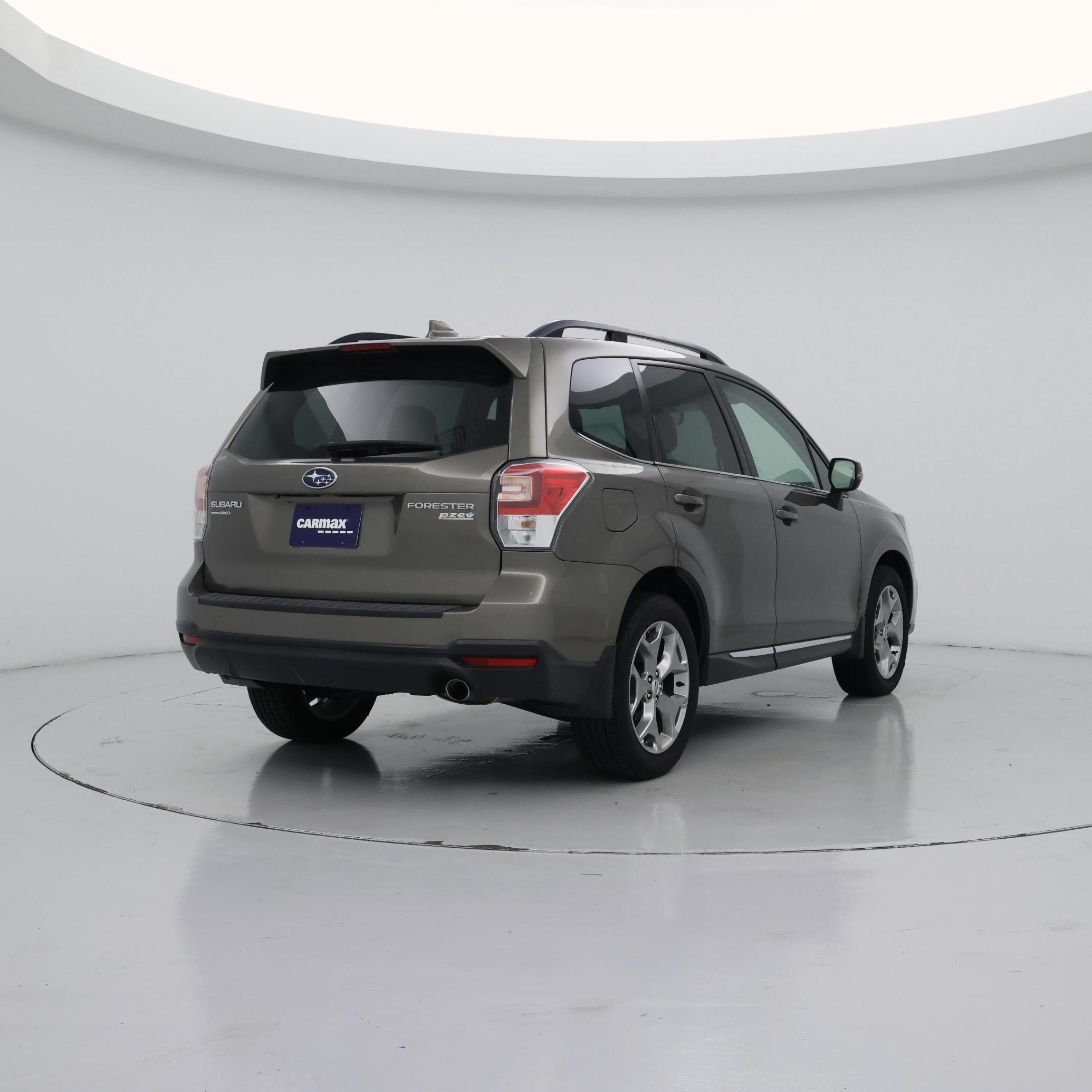 Thumbnail: 2017 Subaru Forester - 8