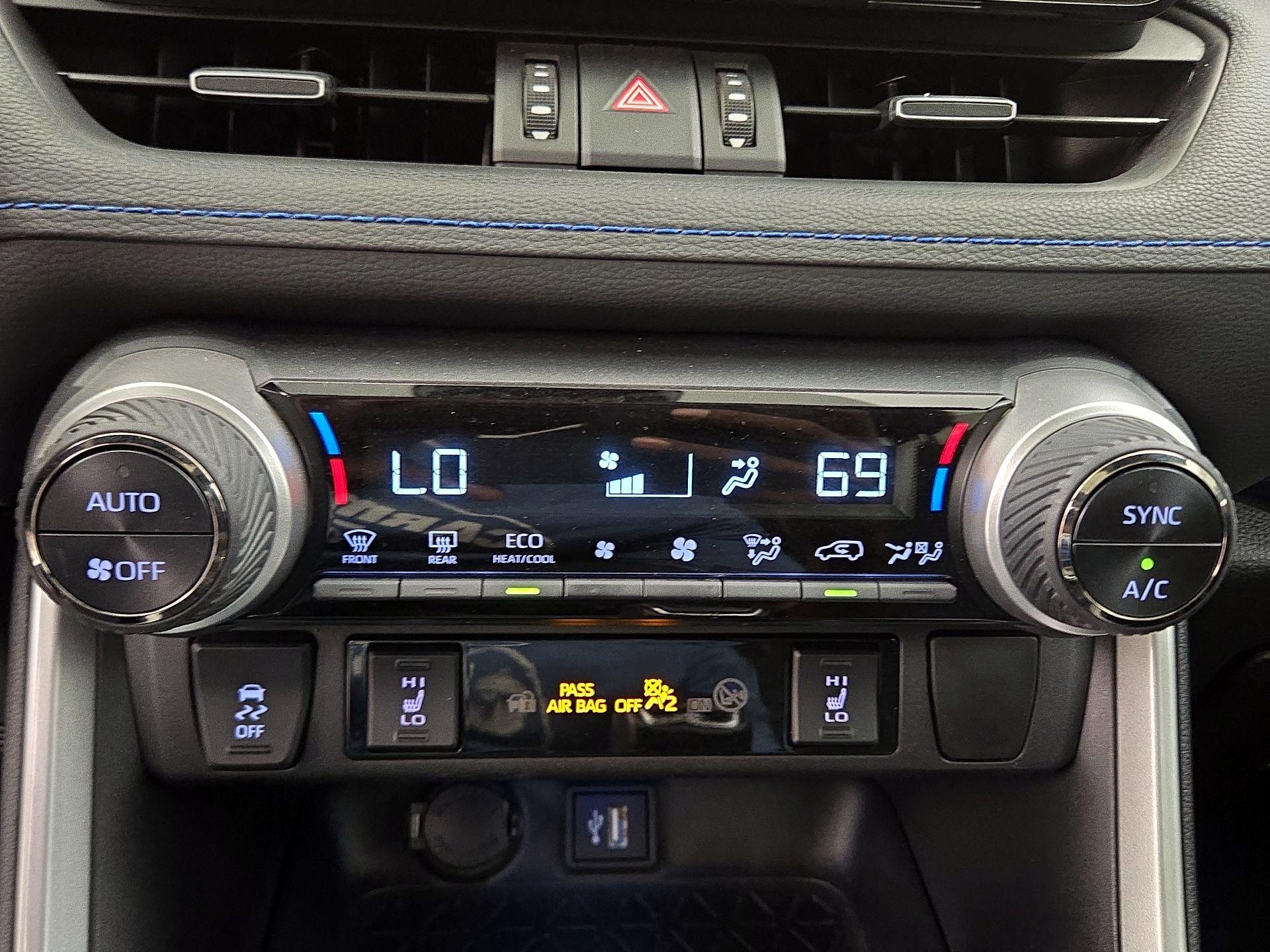 Thumbnail: 2024 Toyota RAV4 - 16