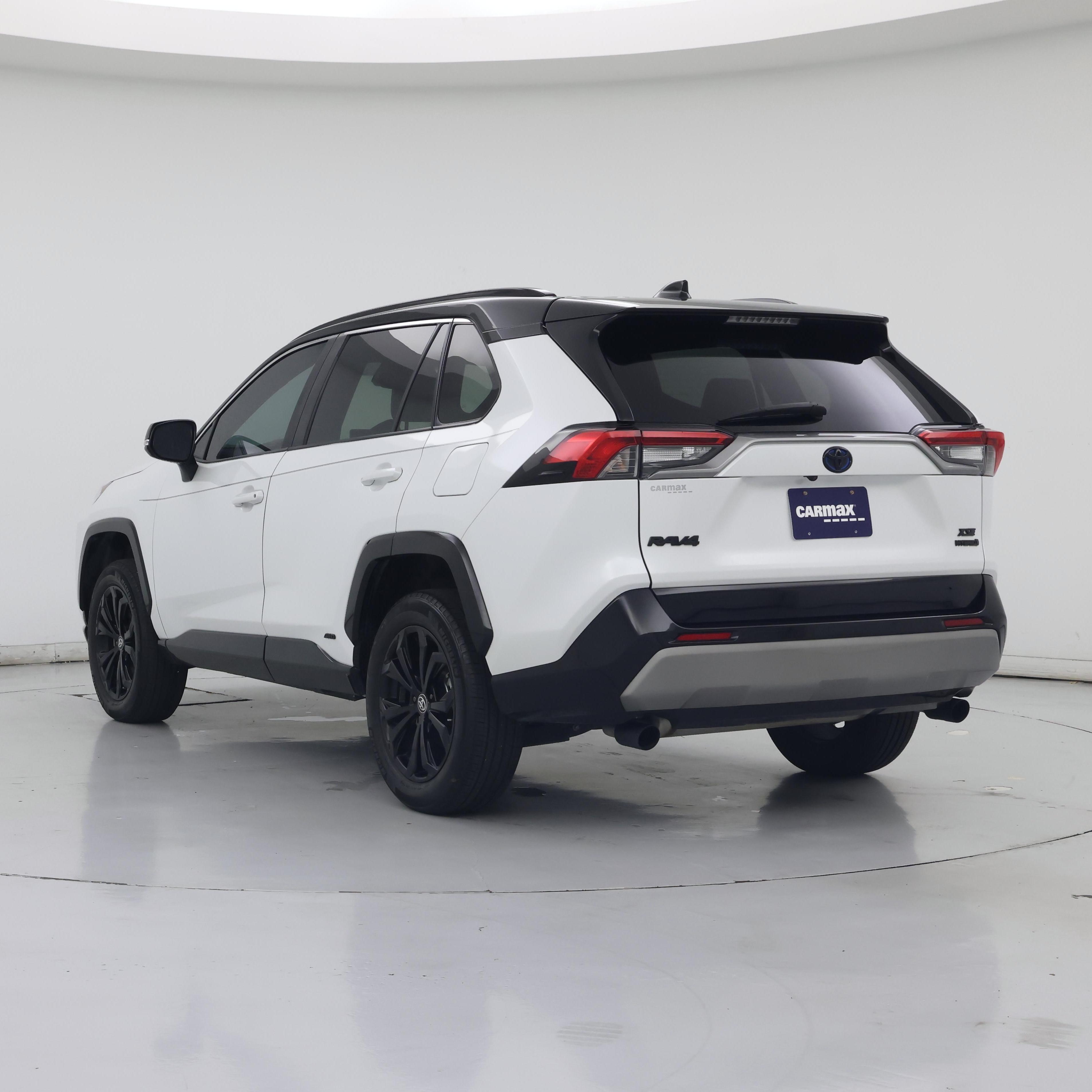 Thumbnail: 2024 Toyota RAV4 - 2