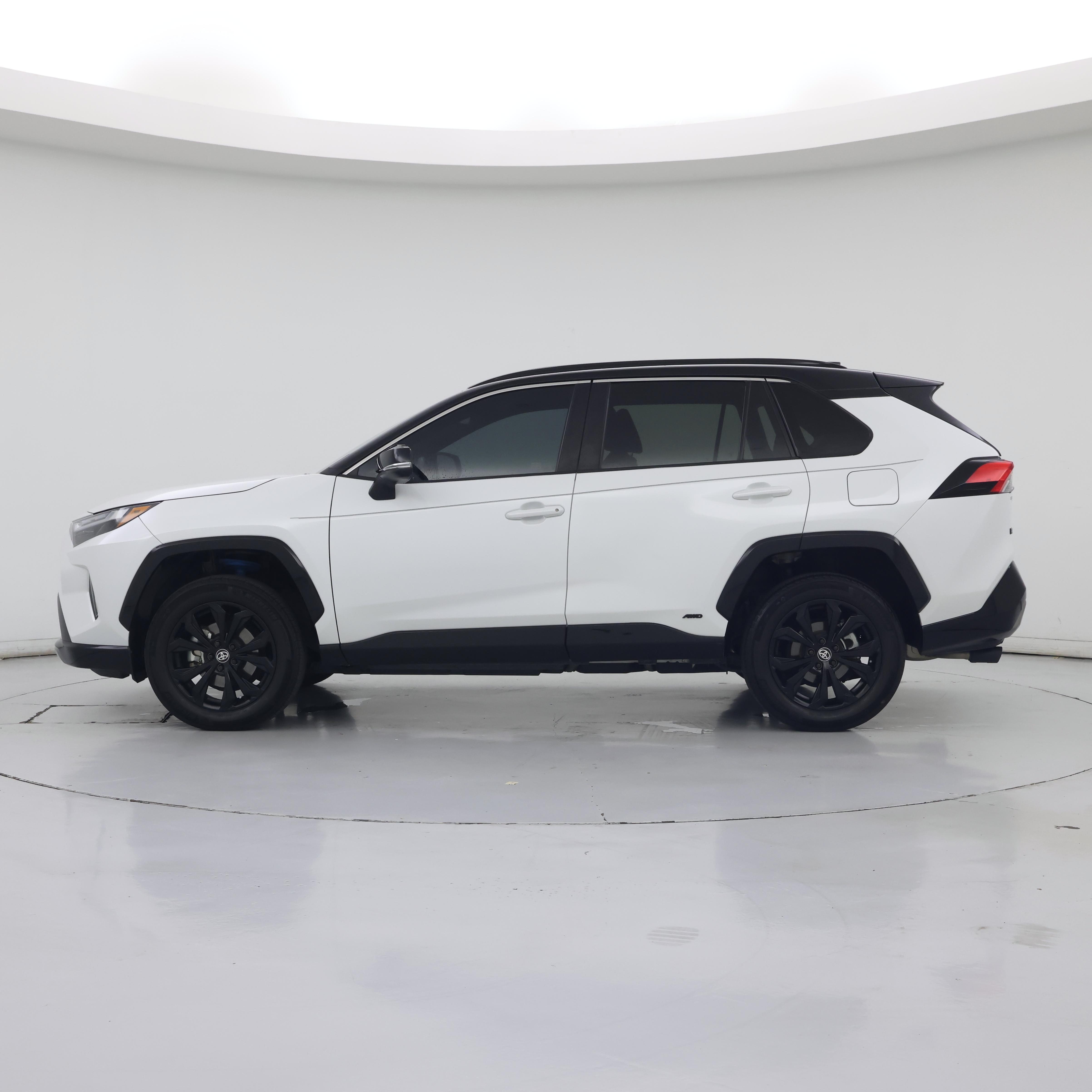 Thumbnail: 2024 Toyota RAV4 - 3