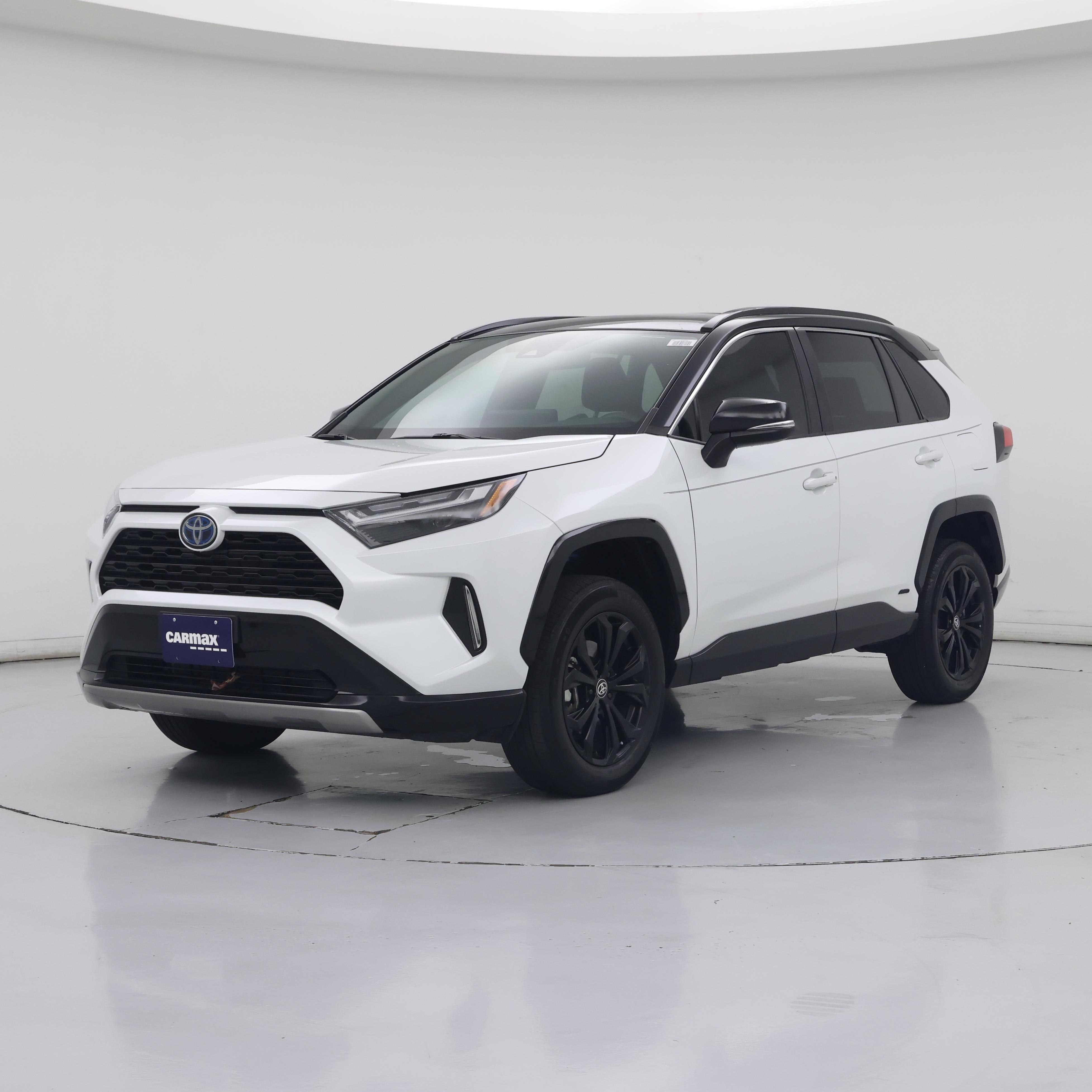 Thumbnail: 2024 Toyota RAV4 - 4