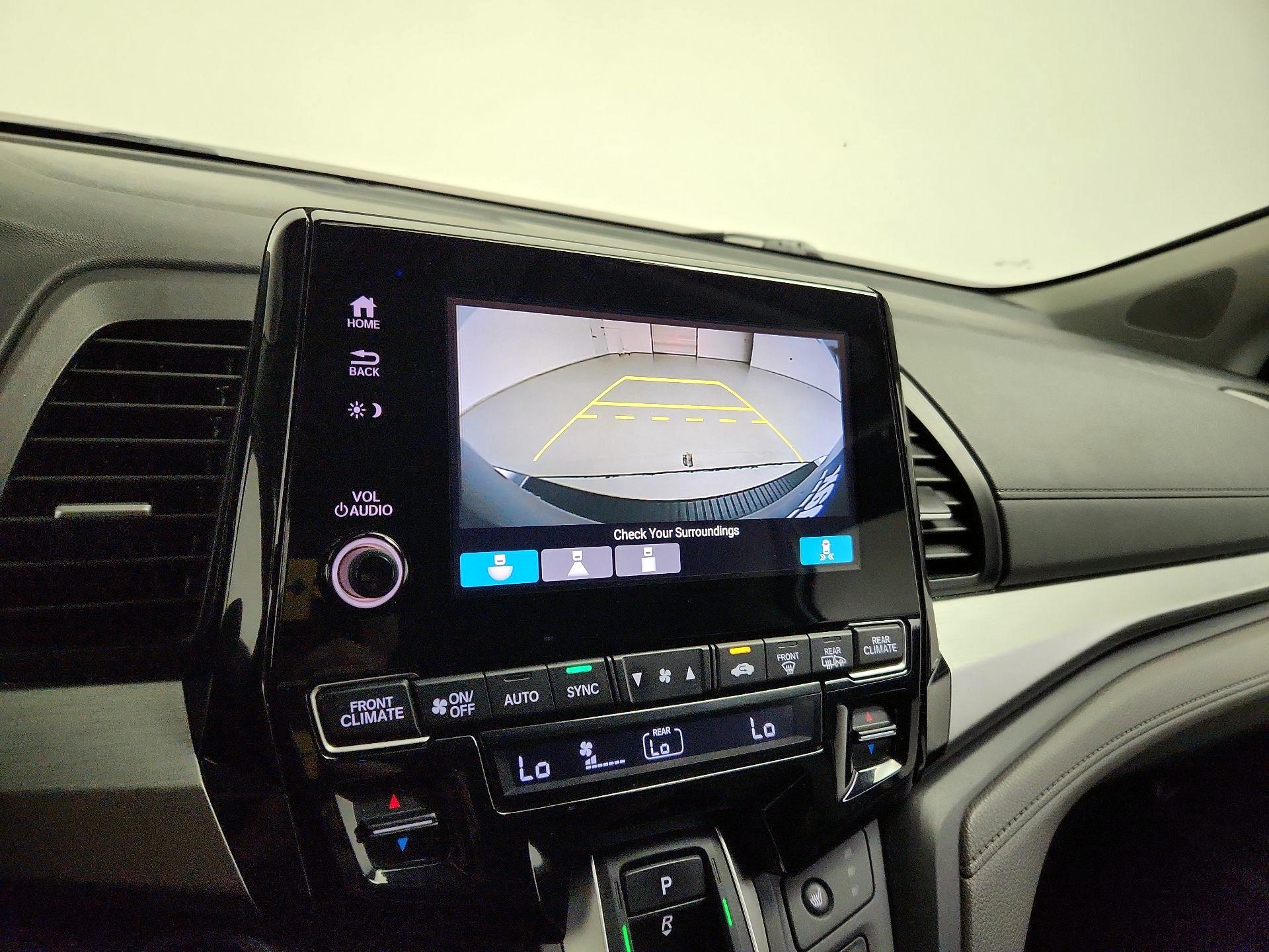 Thumbnail: 2020 Honda Odyssey - 14