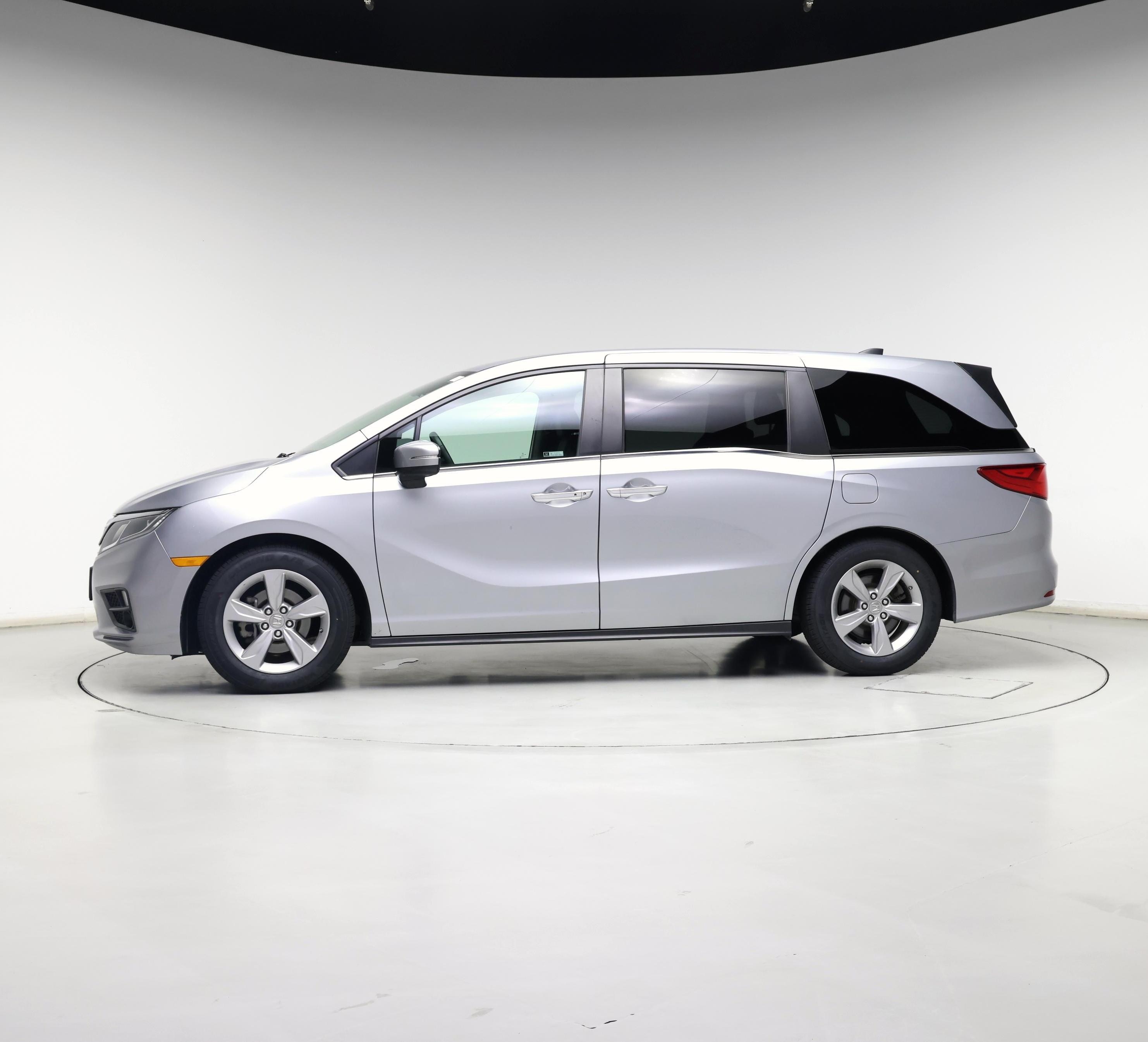 Thumbnail: 2020 Honda Odyssey - 3
