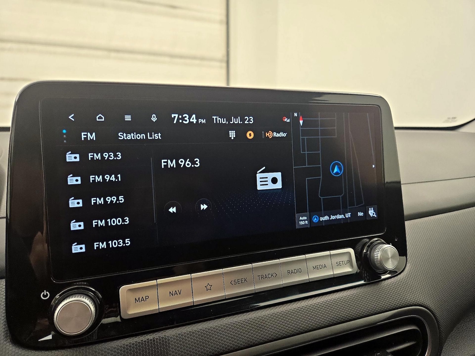 2023 Hyundai Kona EV SEL - Photo 17