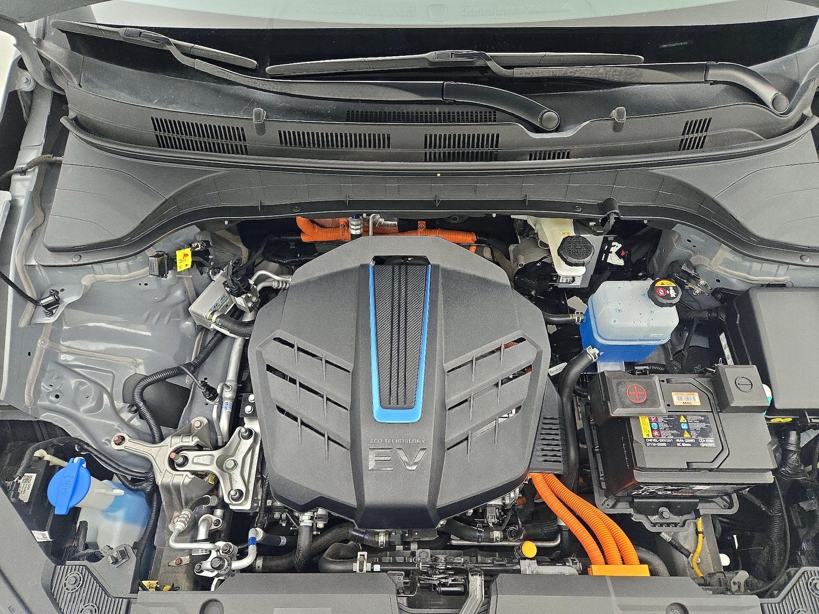 2023 Hyundai Kona EV SEL - Photo 25