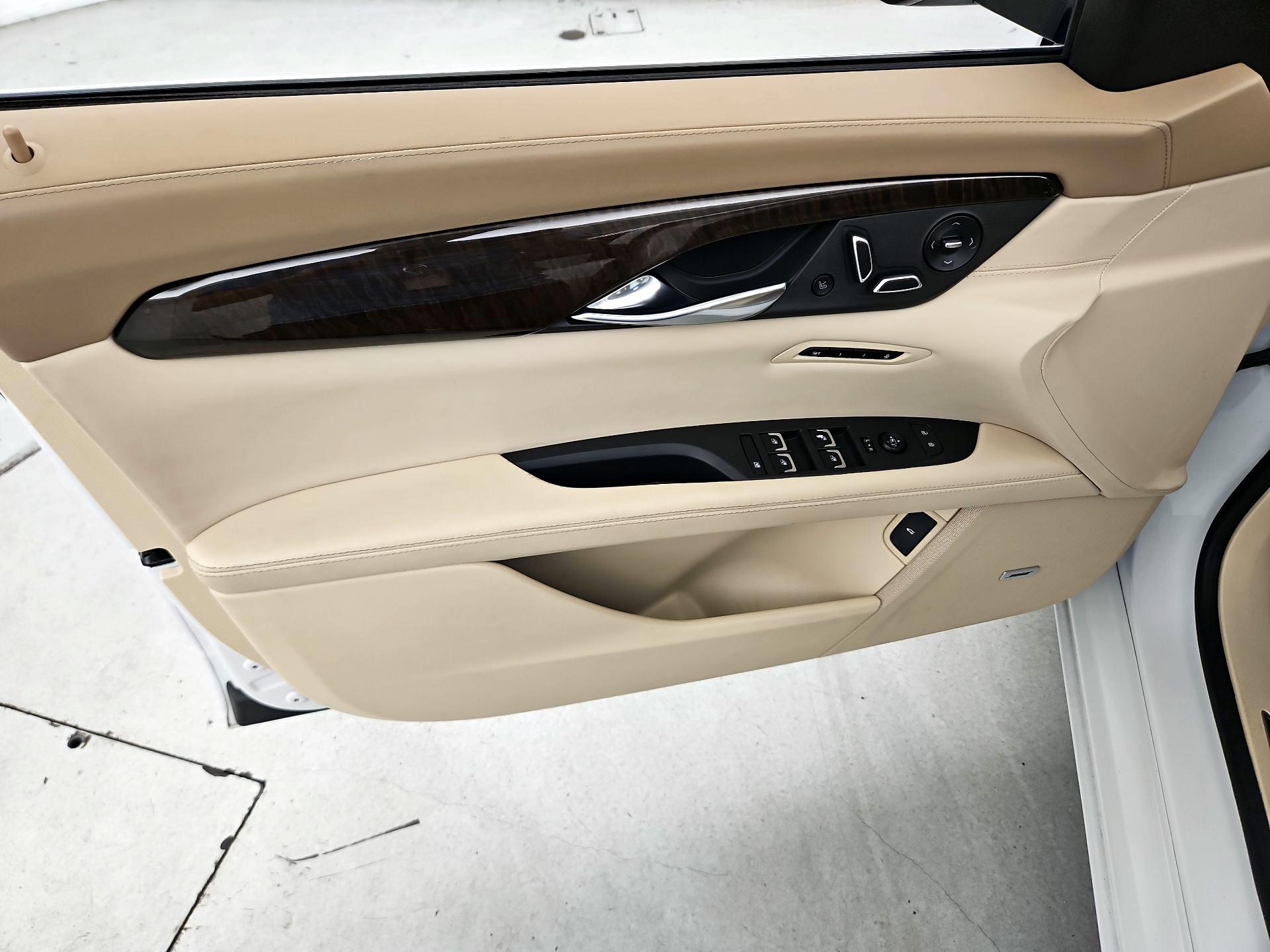 Thumbnail: 2019 Cadillac CT6 - 12