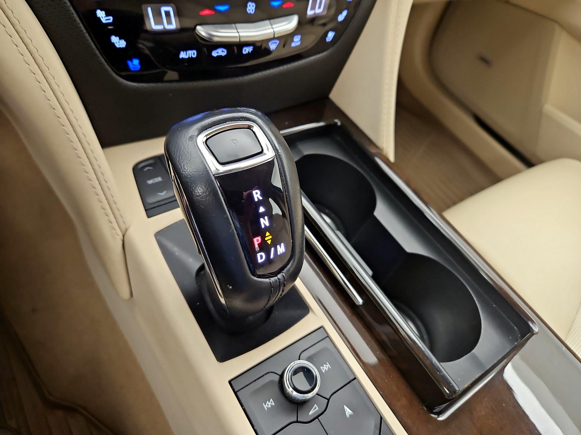 Thumbnail: 2019 Cadillac CT6 - 18
