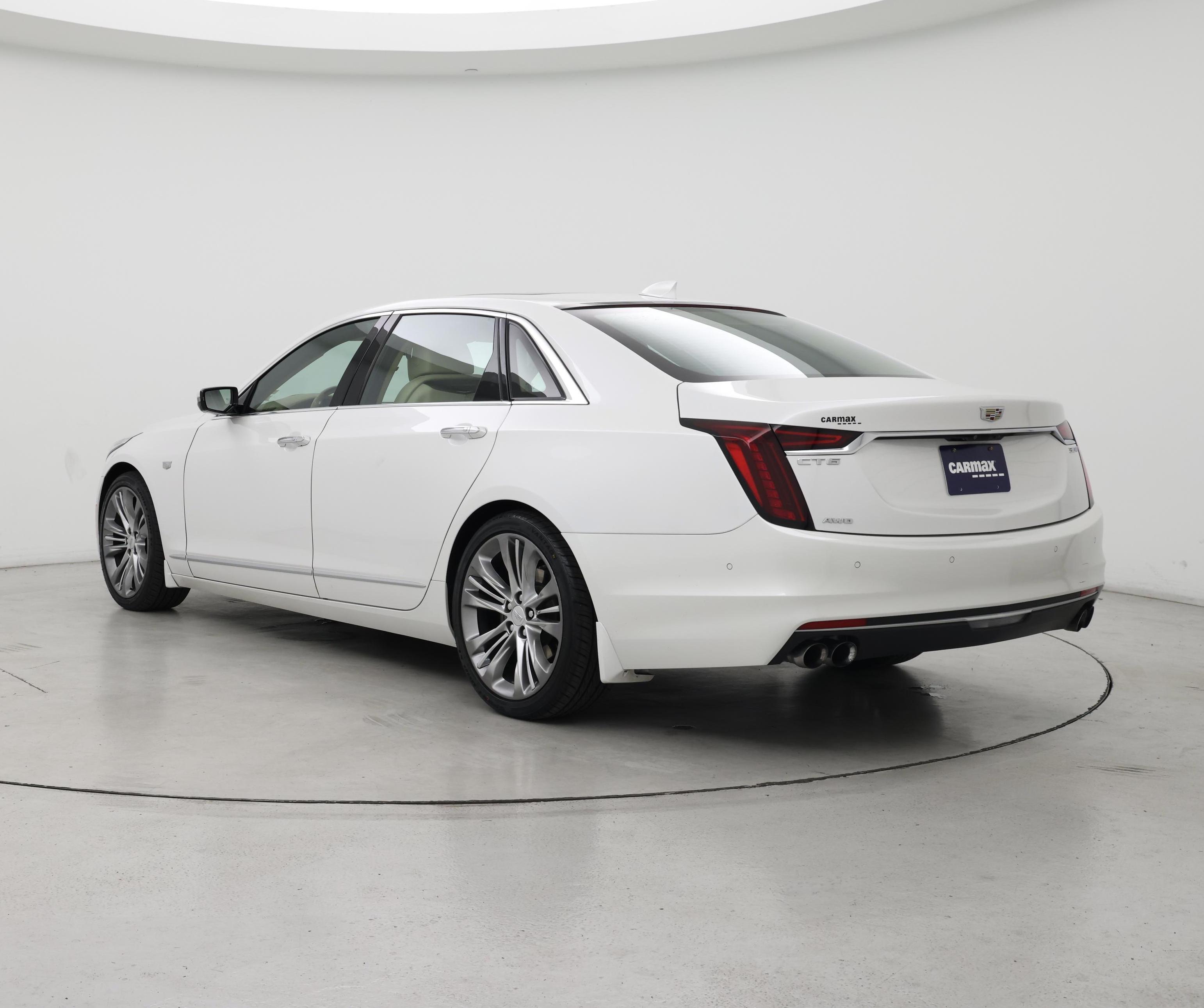 Thumbnail: 2019 Cadillac CT6 - 2