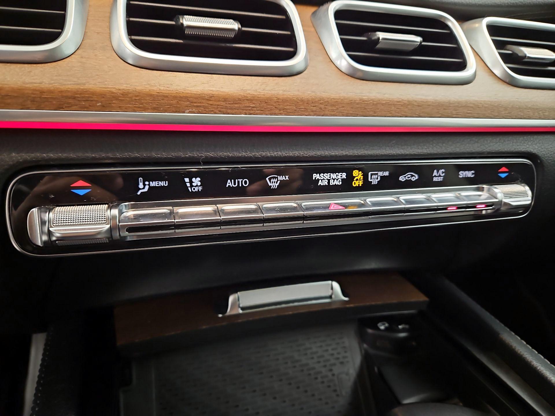 Thumbnail: 2020 Mercedes-Benz GLS - 17