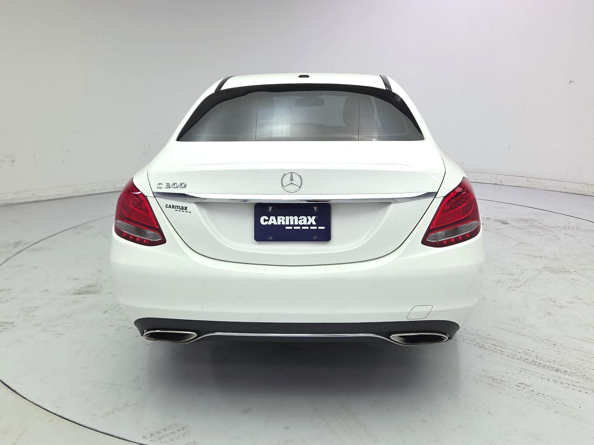 Thumbnail: 2015 Mercedes-Benz C-Class - 6