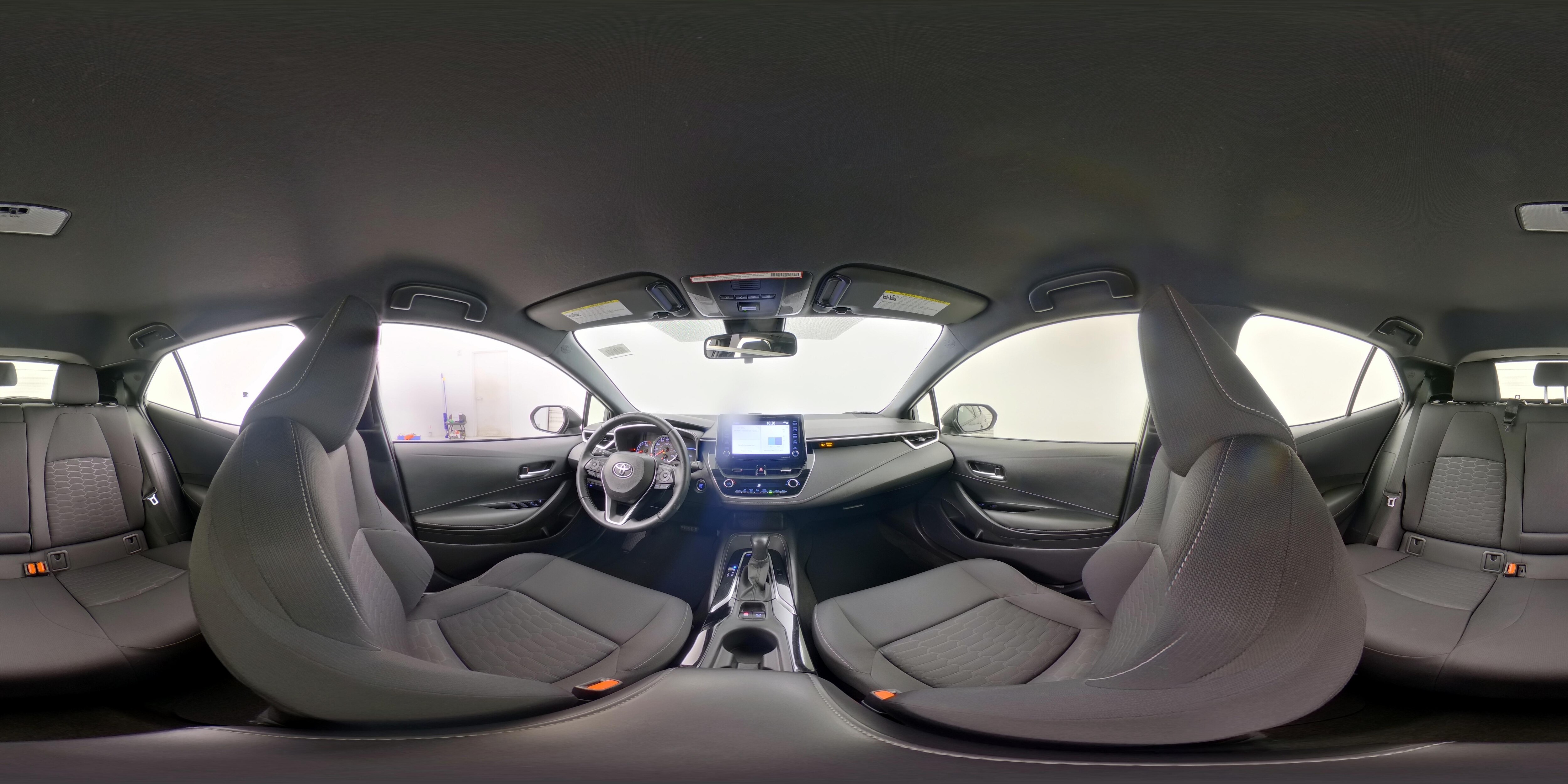 2021 Toyota Corolla Hatchback SE - Photo 24