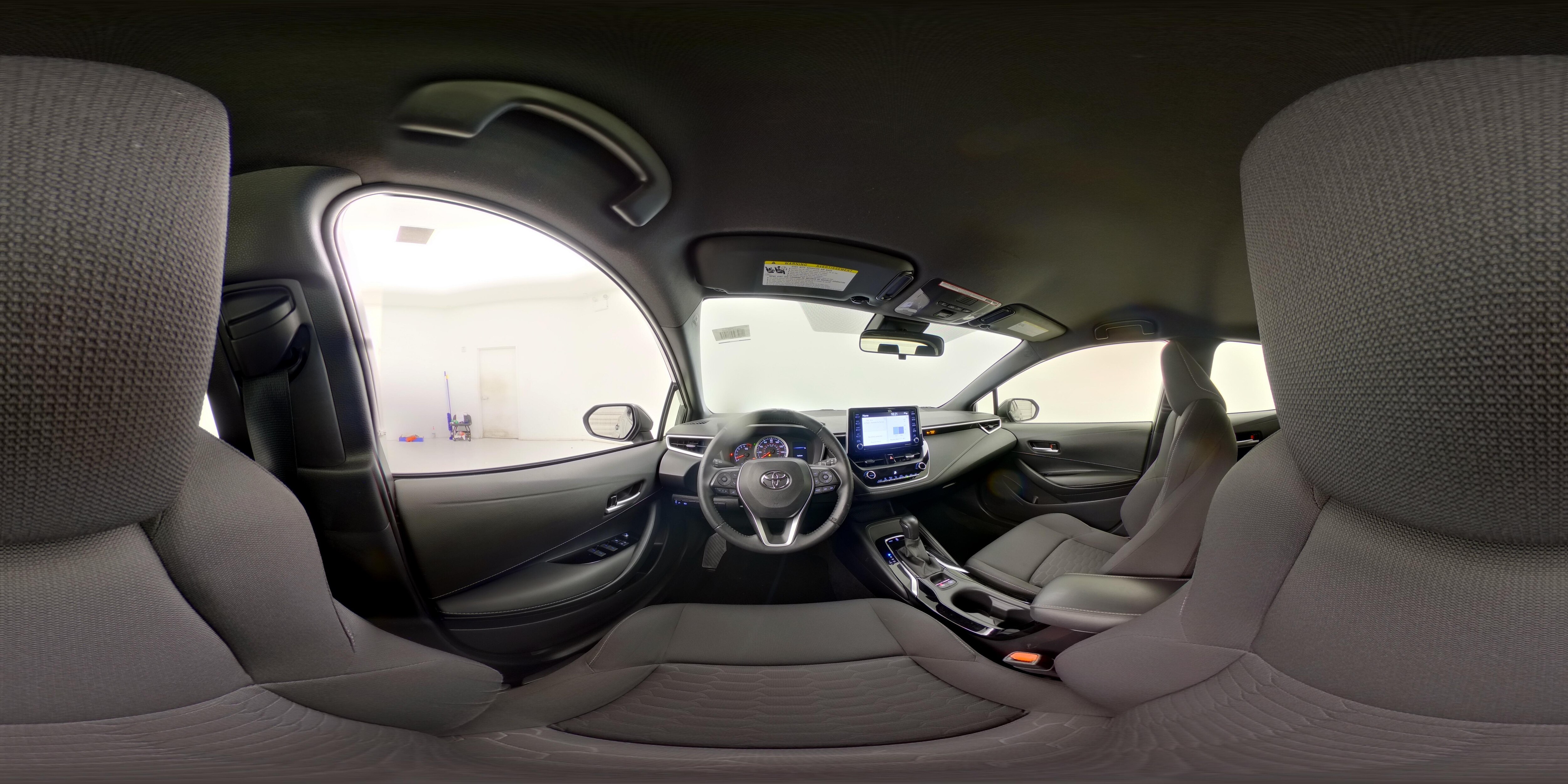 2021 Toyota Corolla Hatchback SE - Photo 26