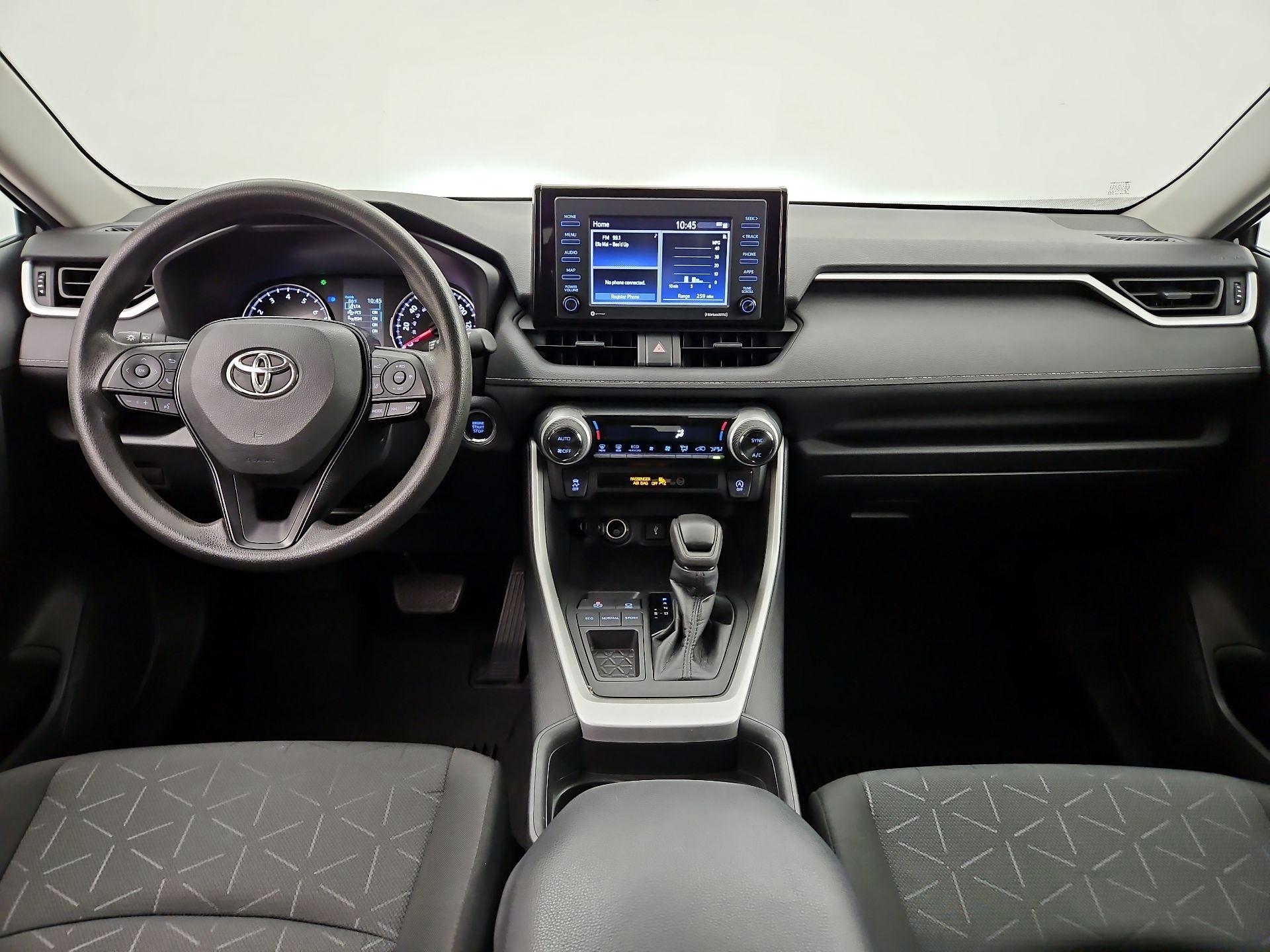 Thumbnail: 2021 Toyota RAV4 - 9