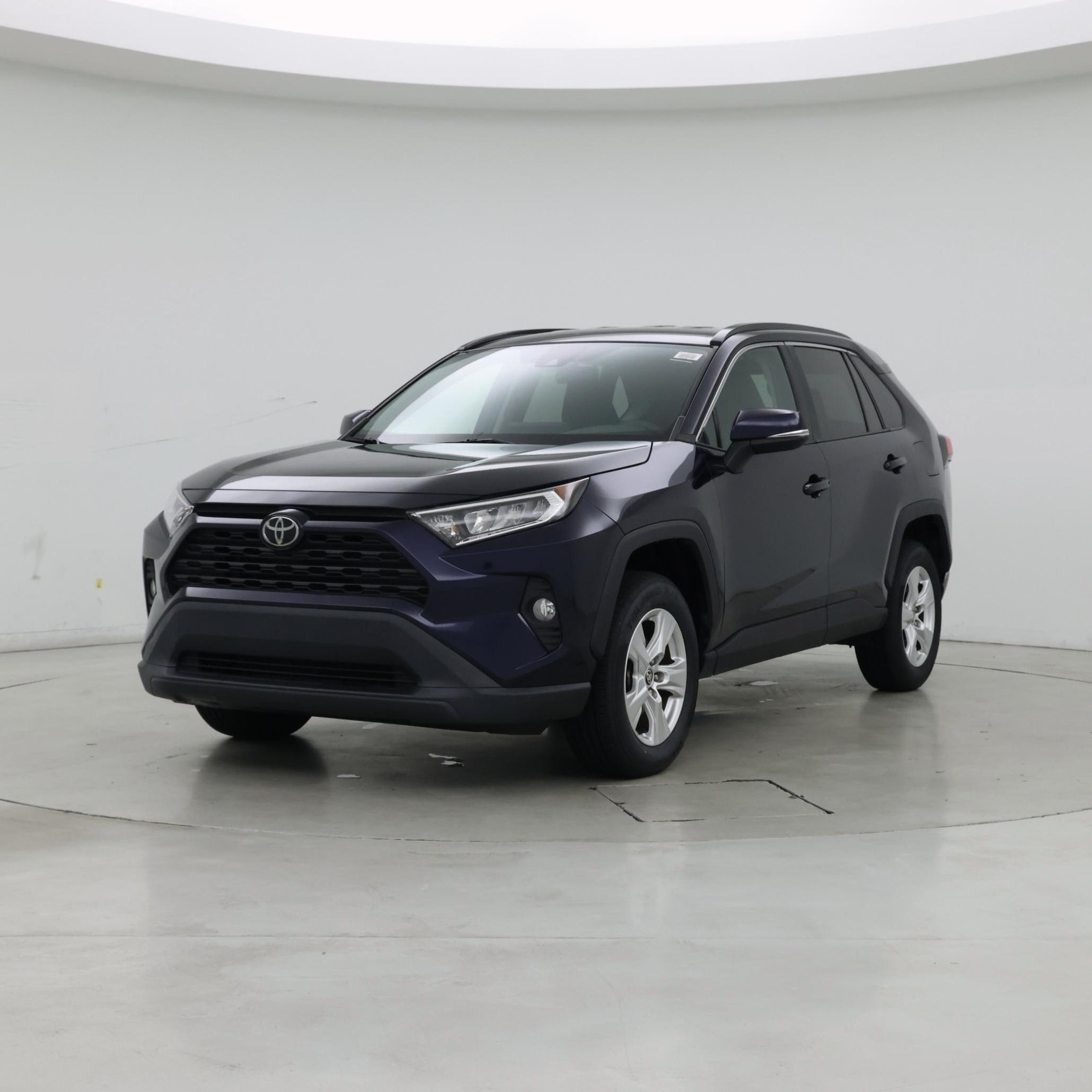 Thumbnail: 2021 Toyota RAV4 - 4