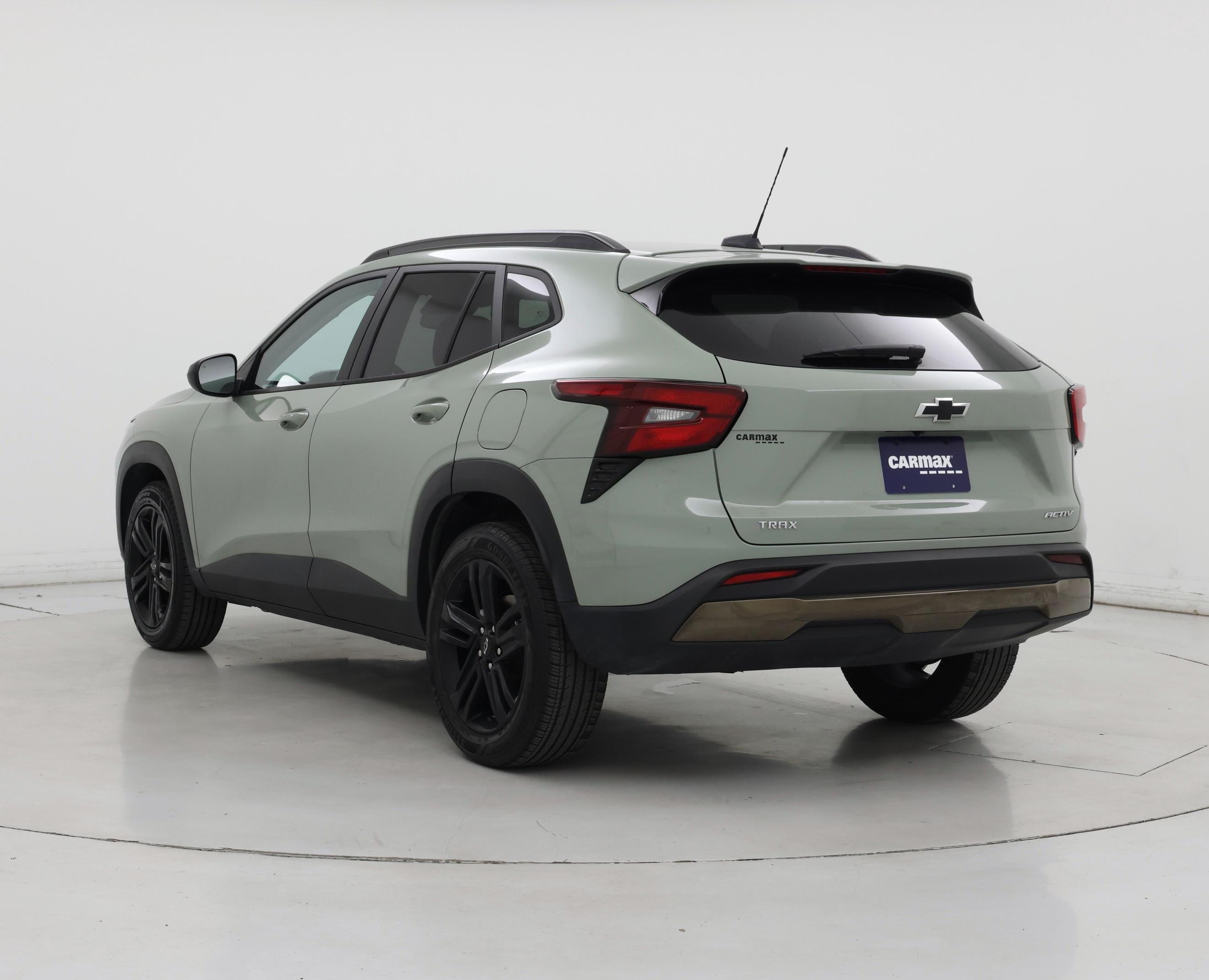 Thumbnail: 2024 Chevrolet Trax - 2