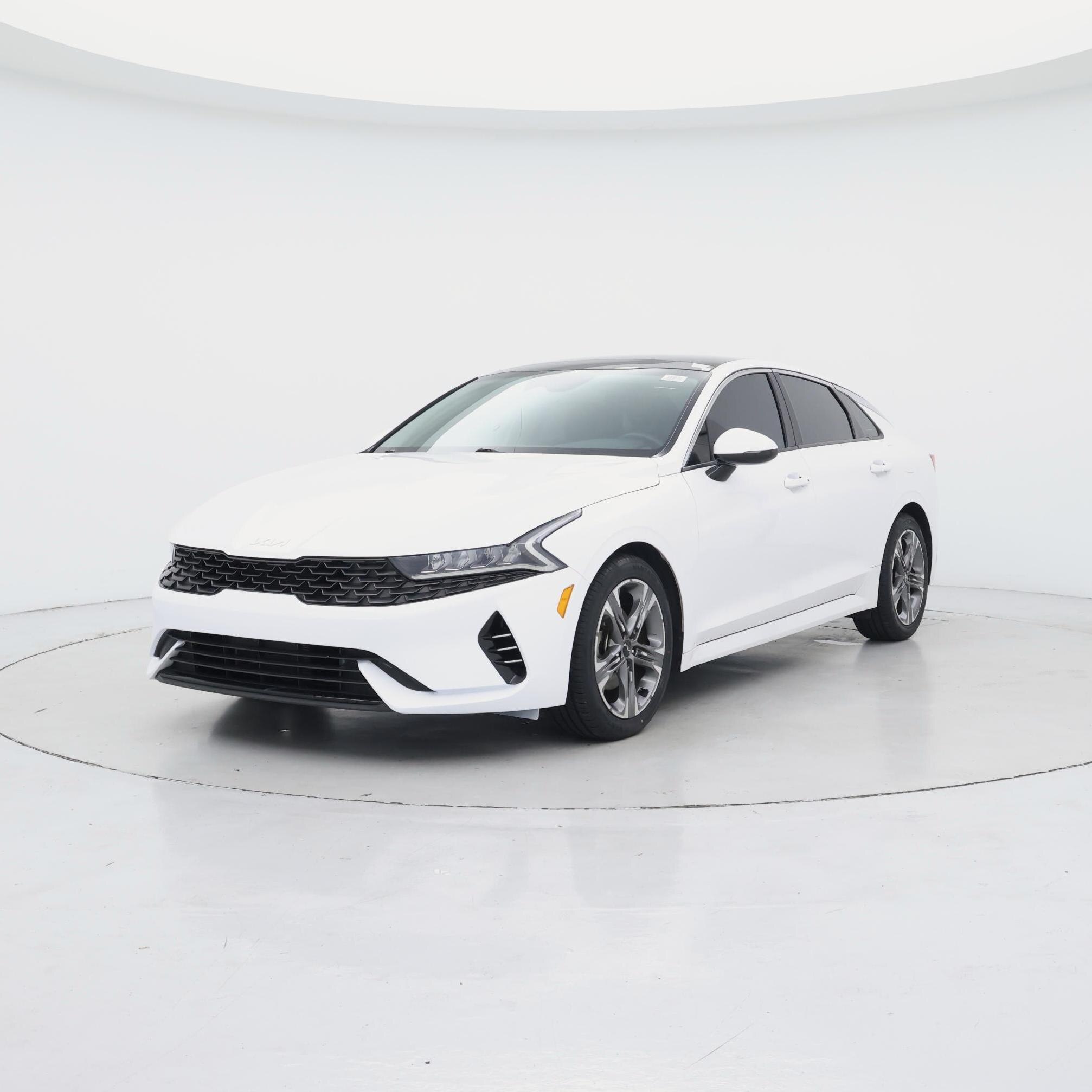 Thumbnail: 2023 Kia K5 - 4