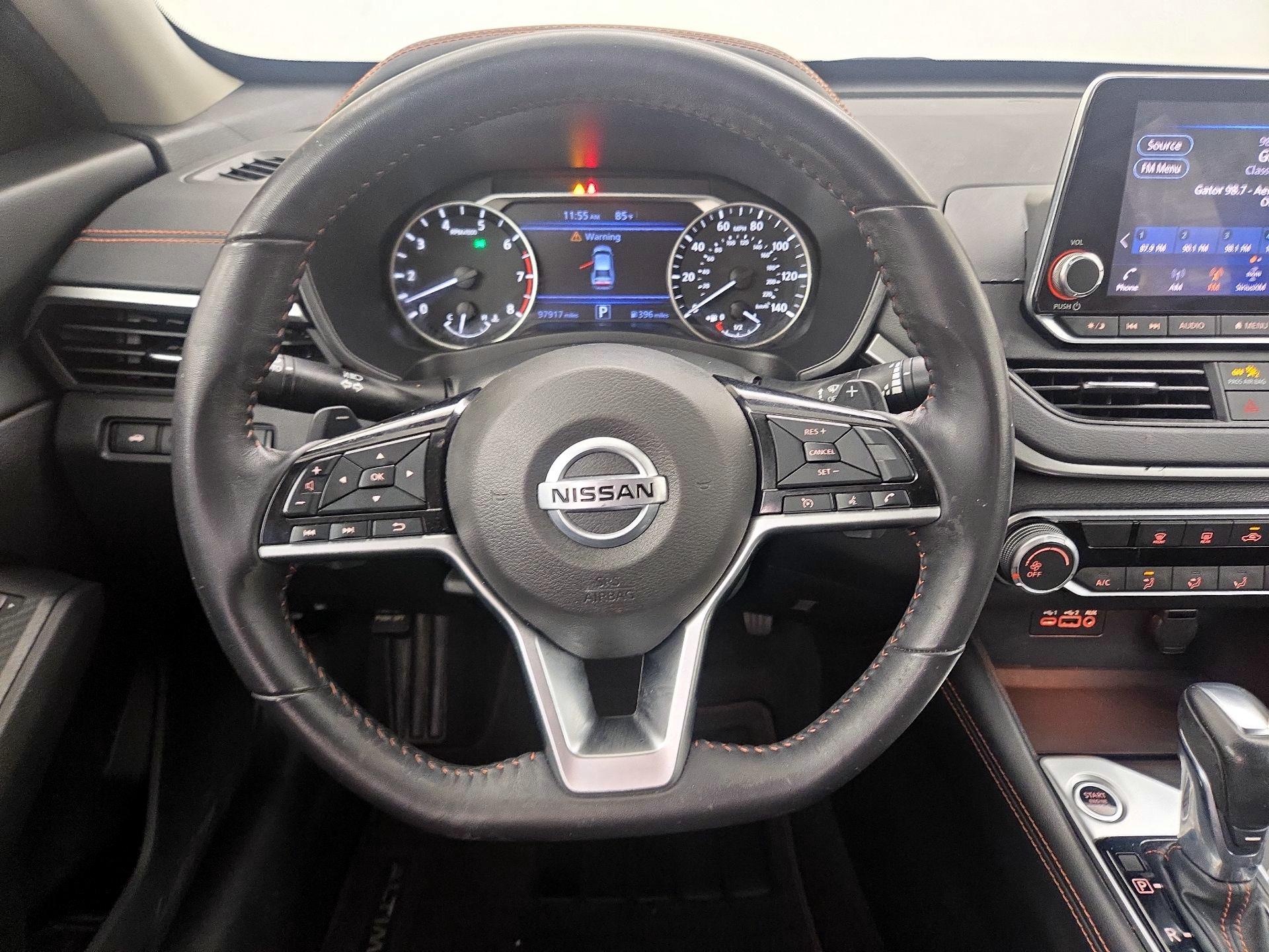 Thumbnail: 2020 Nissan Altima - 10