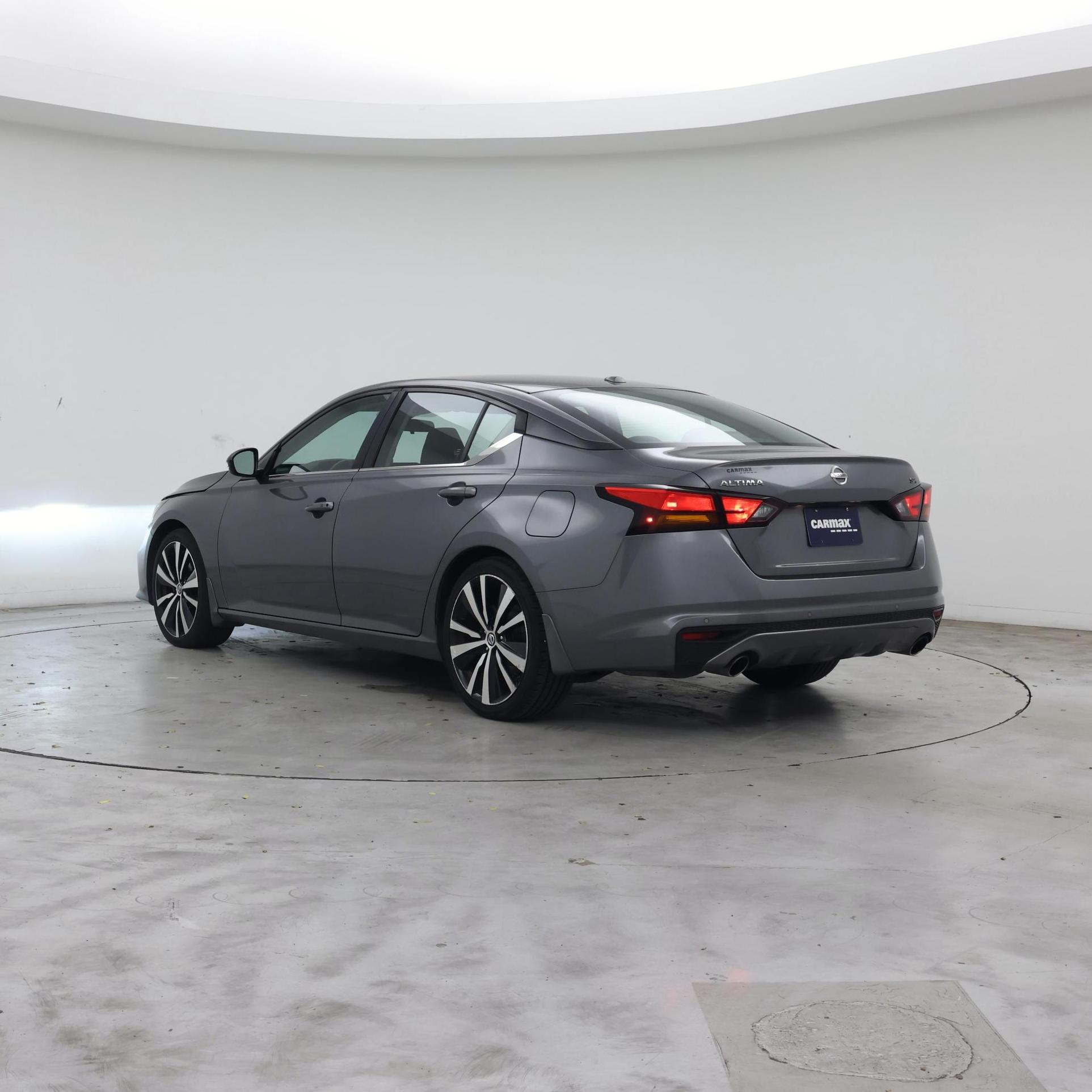 Thumbnail: 2020 Nissan Altima - 2