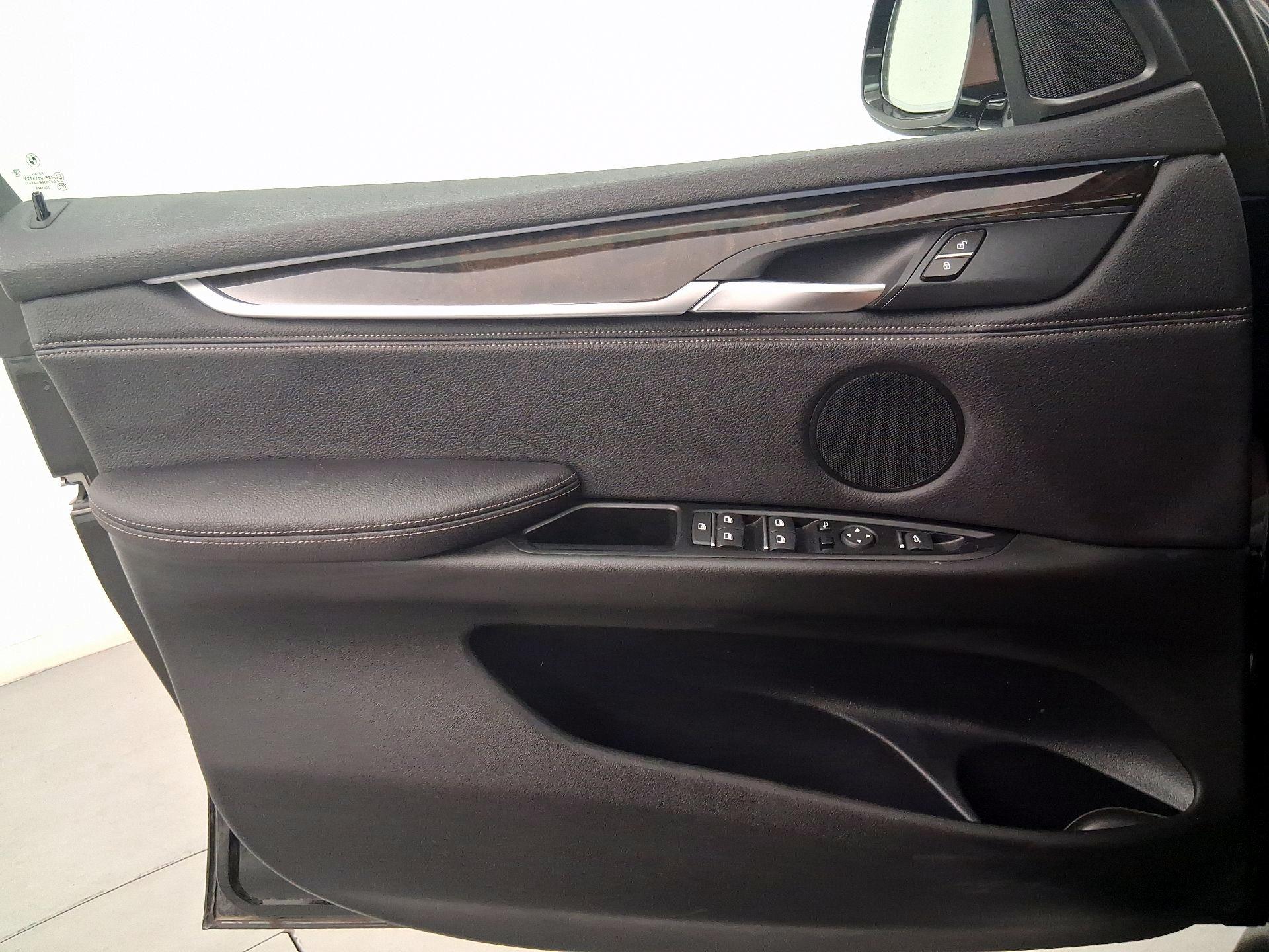 Thumbnail: 2018 BMW X5 - 12