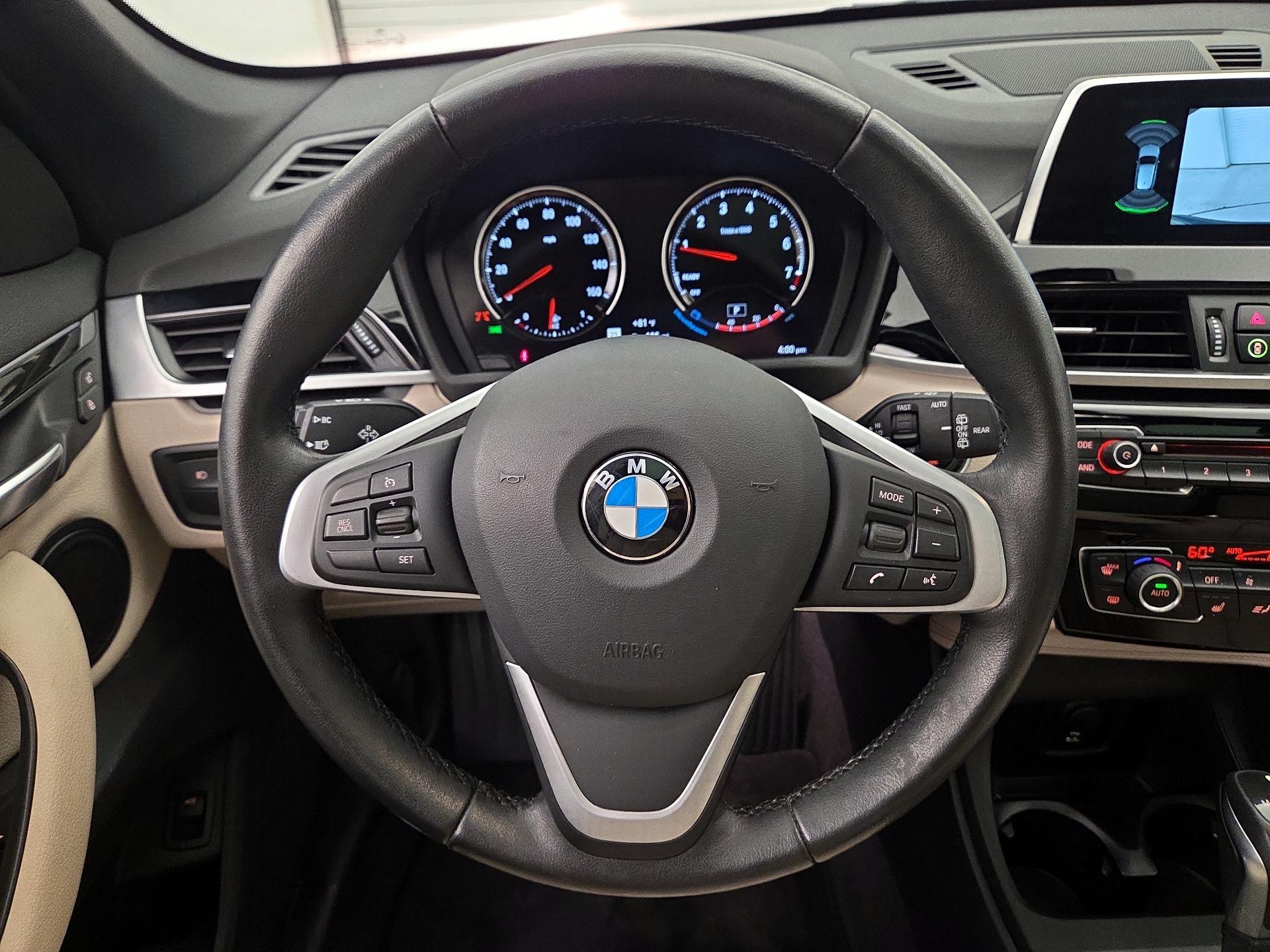 Thumbnail: 2019 BMW X1 - 10