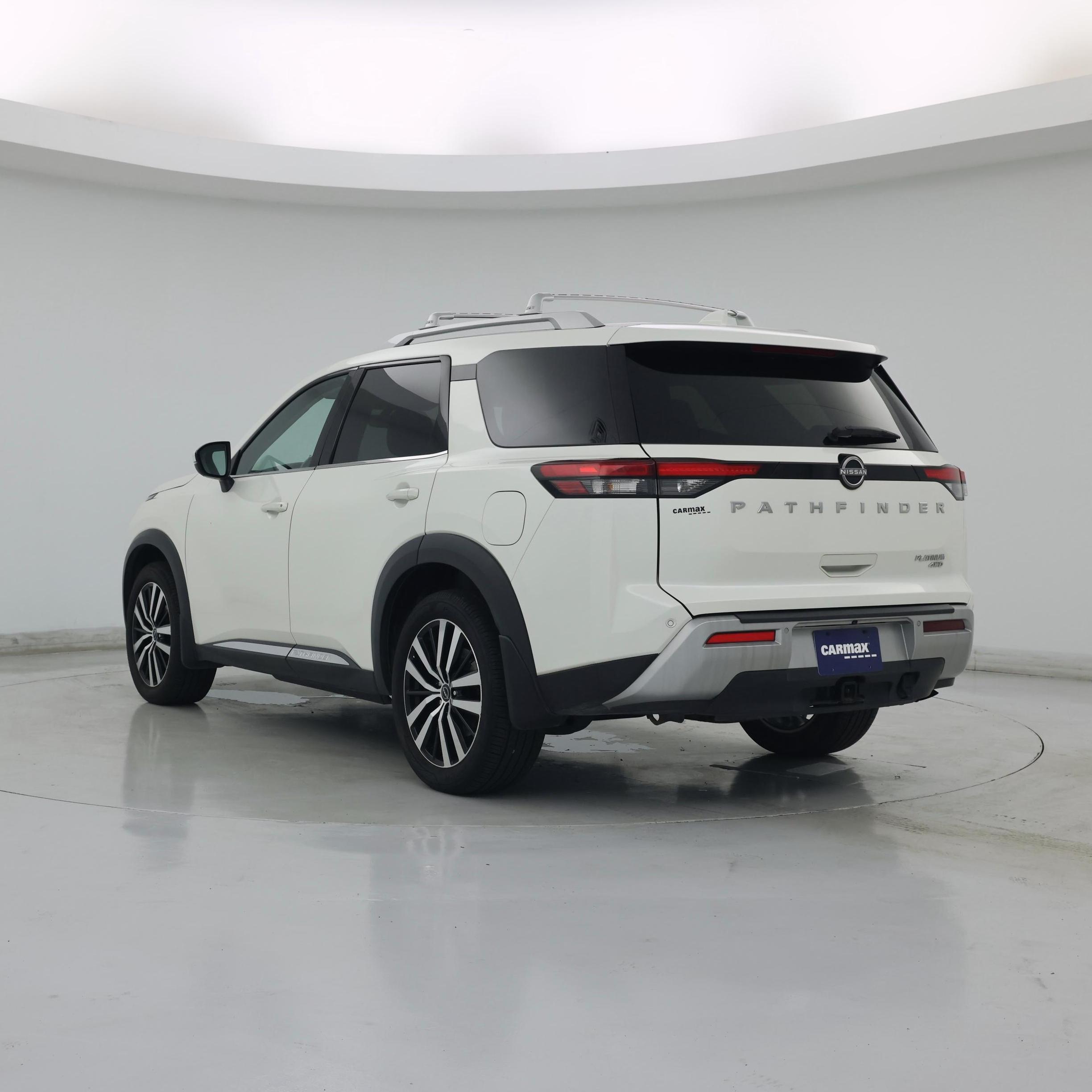 Thumbnail: 2023 Nissan Pathfinder - 2