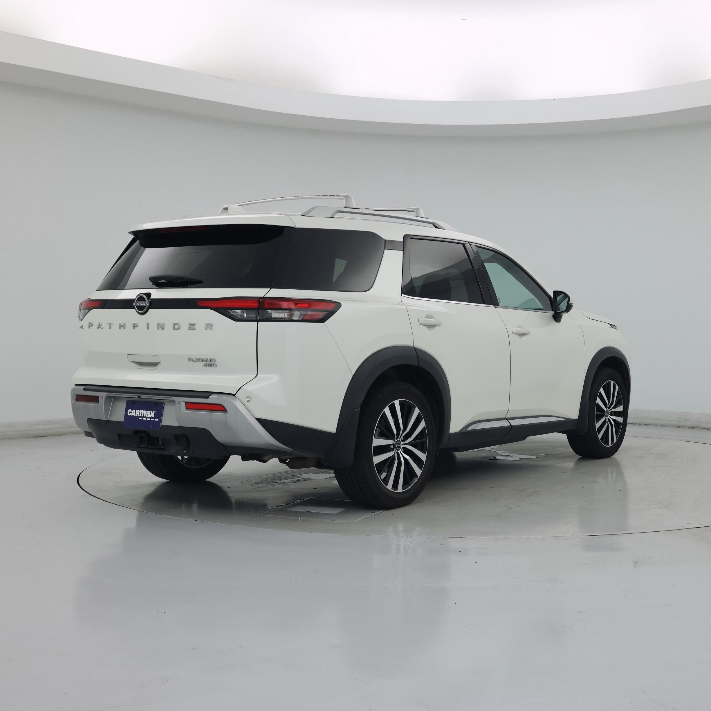 Thumbnail: 2023 Nissan Pathfinder - 8
