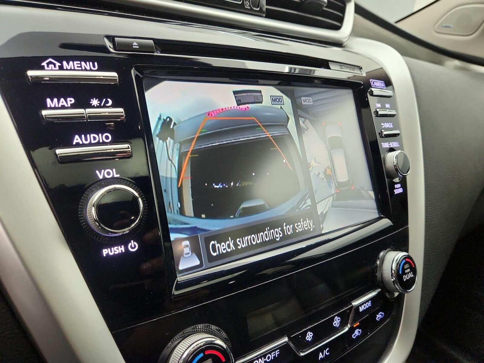 2015 Nissan Murano Platinum - Photo 16