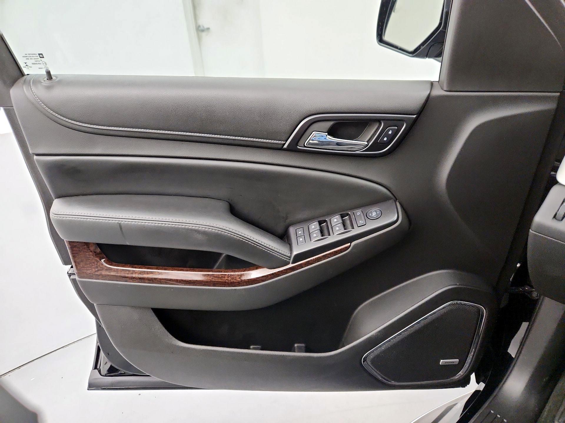 Thumbnail: 2015 GMC Yukon - 12