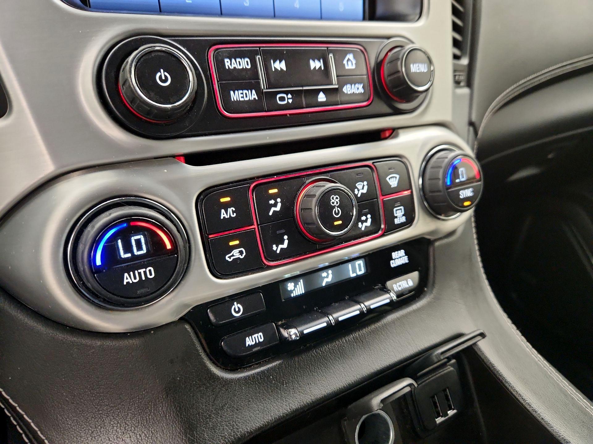 Thumbnail: 2015 GMC Yukon - 17