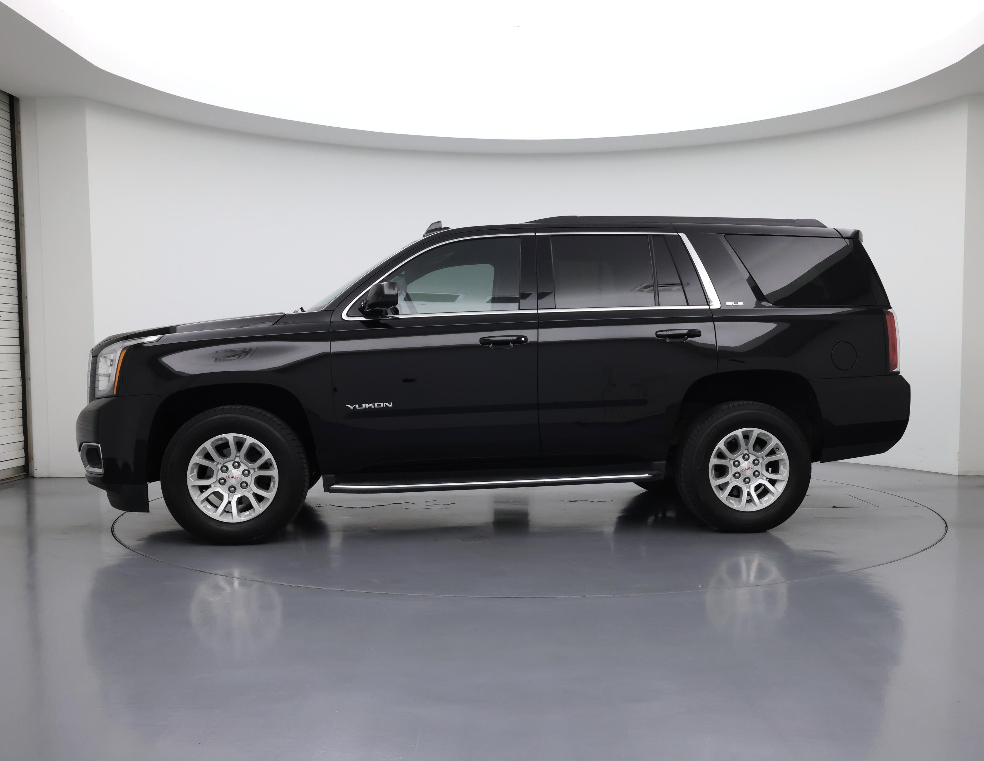 Thumbnail: 2015 GMC Yukon - 3
